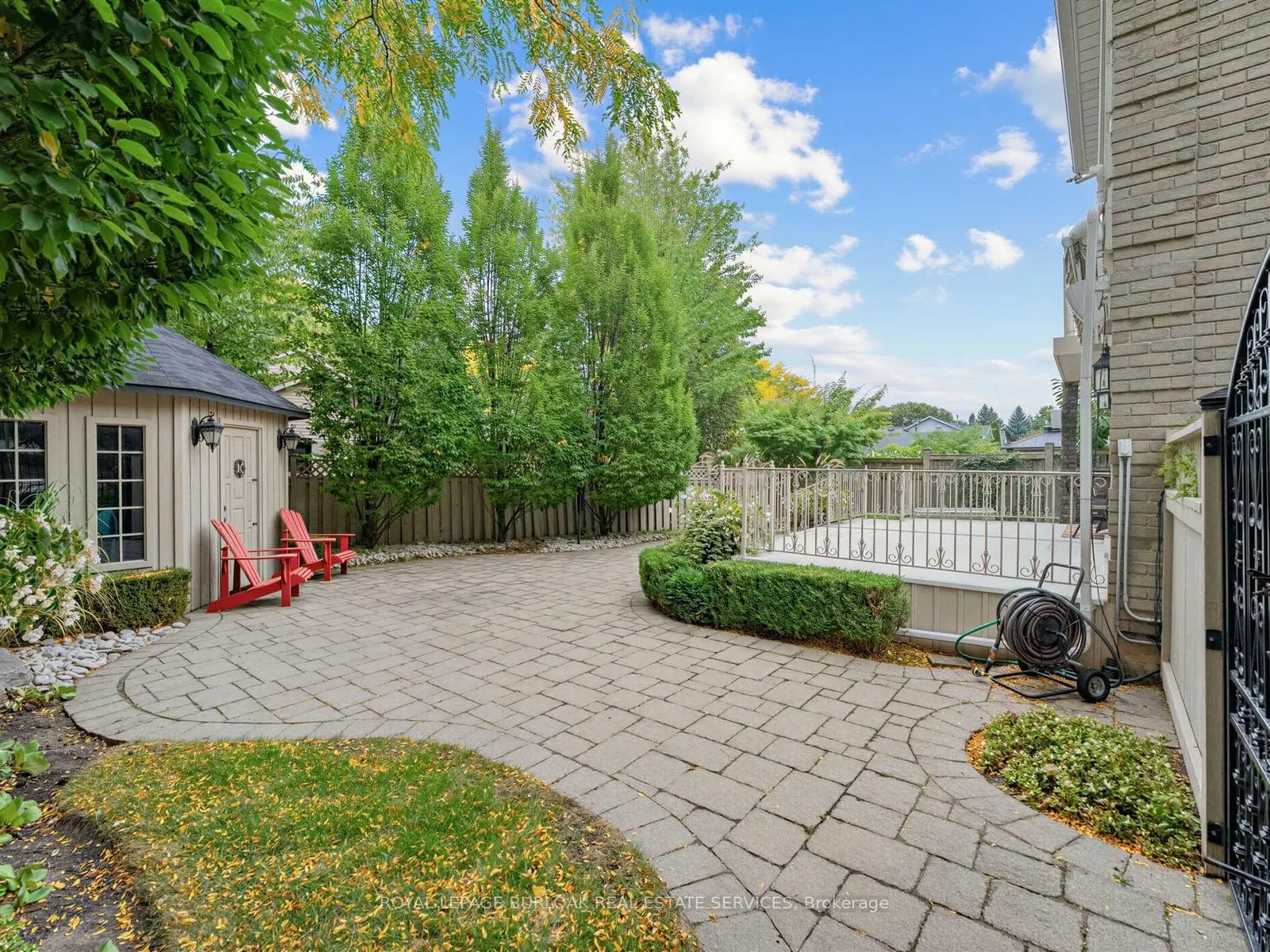 1259 Nathaniel Crescent