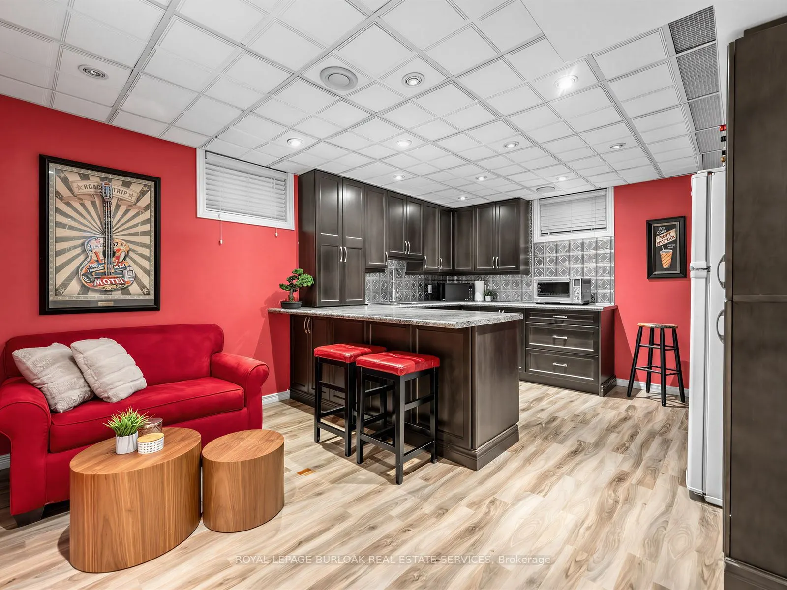 1259 Nathaniel Crescent