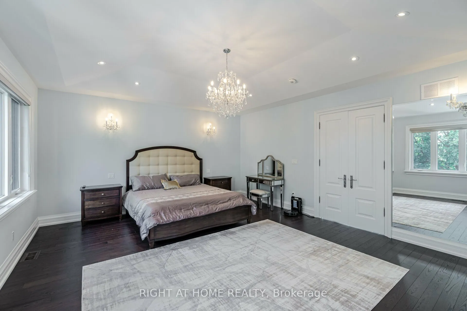 35 Burnelm Drive