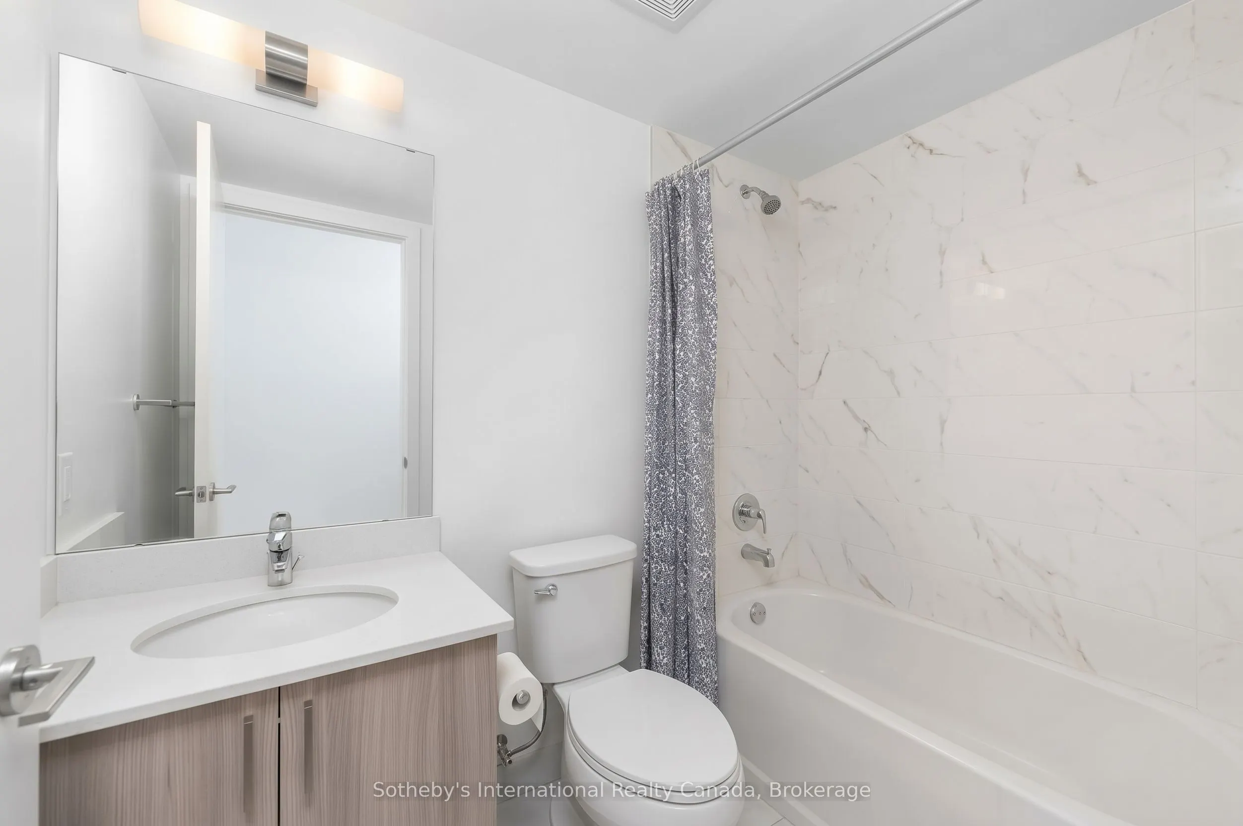 556 Marlee Avenue #412