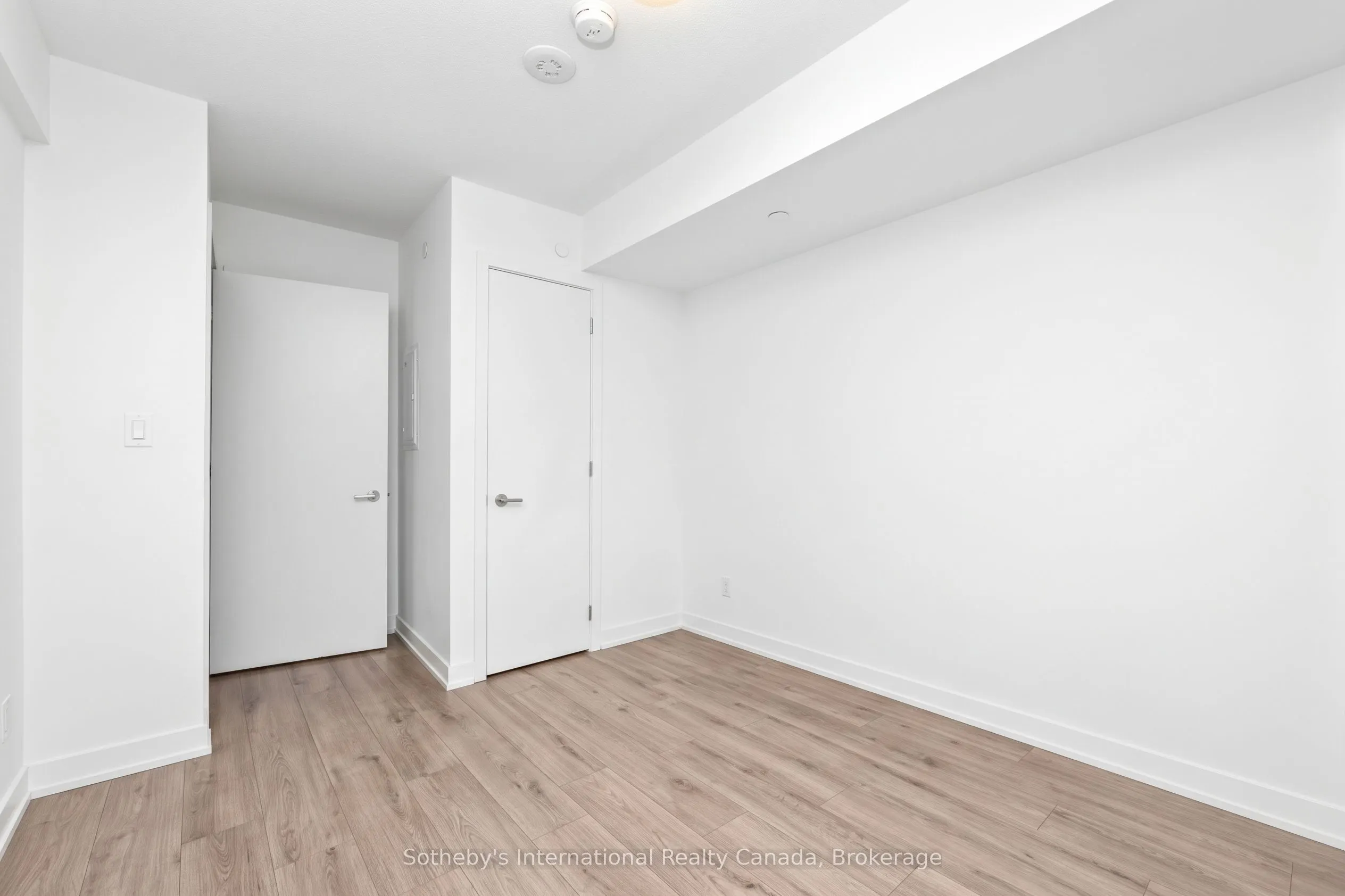 556 Marlee Avenue #412