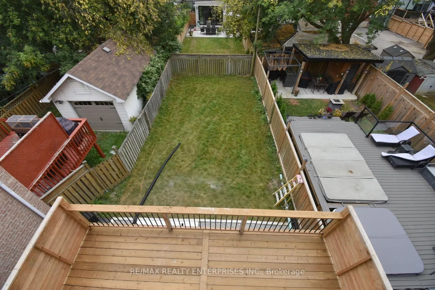 19 Simpson Avenue