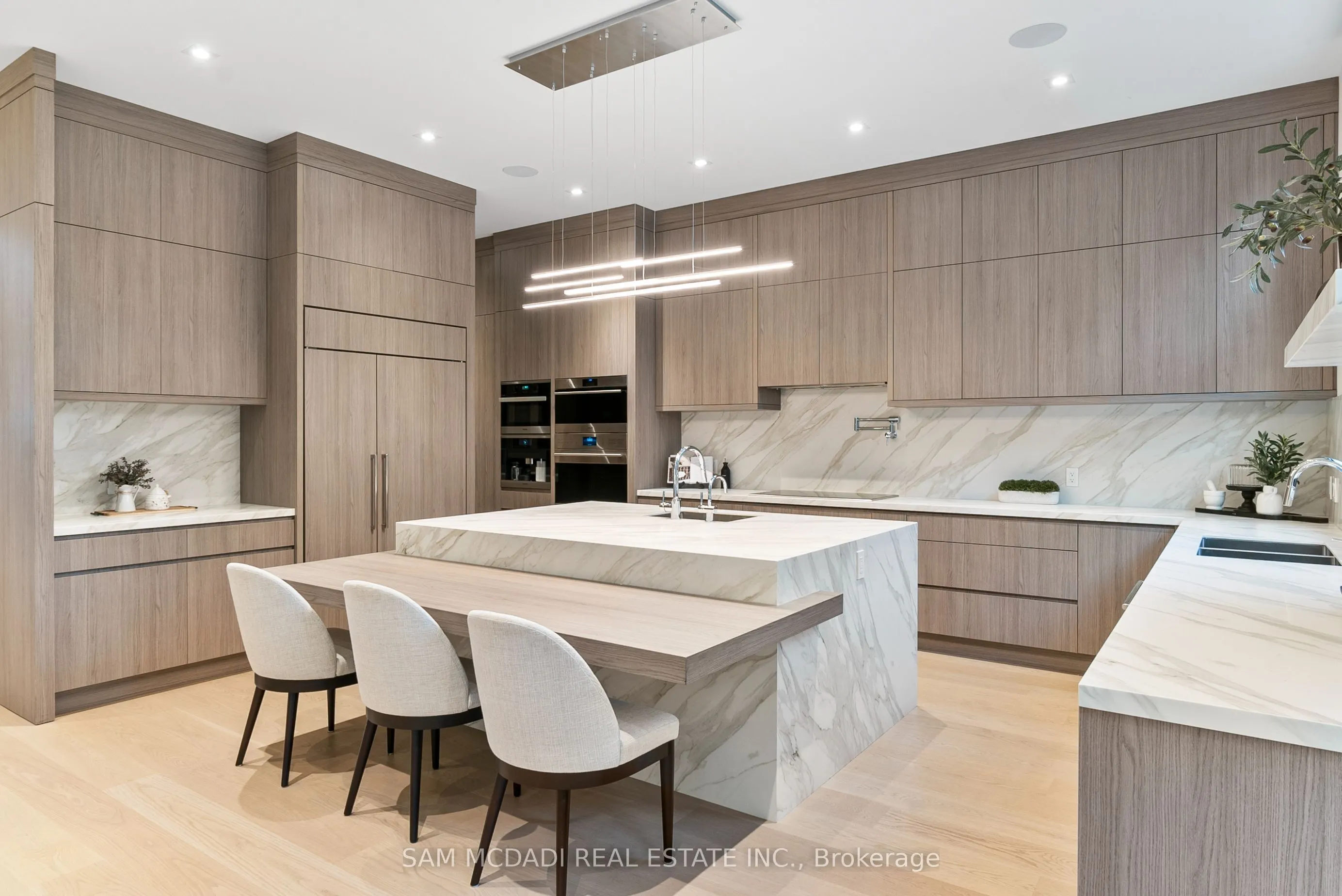1222 Mississauga Road