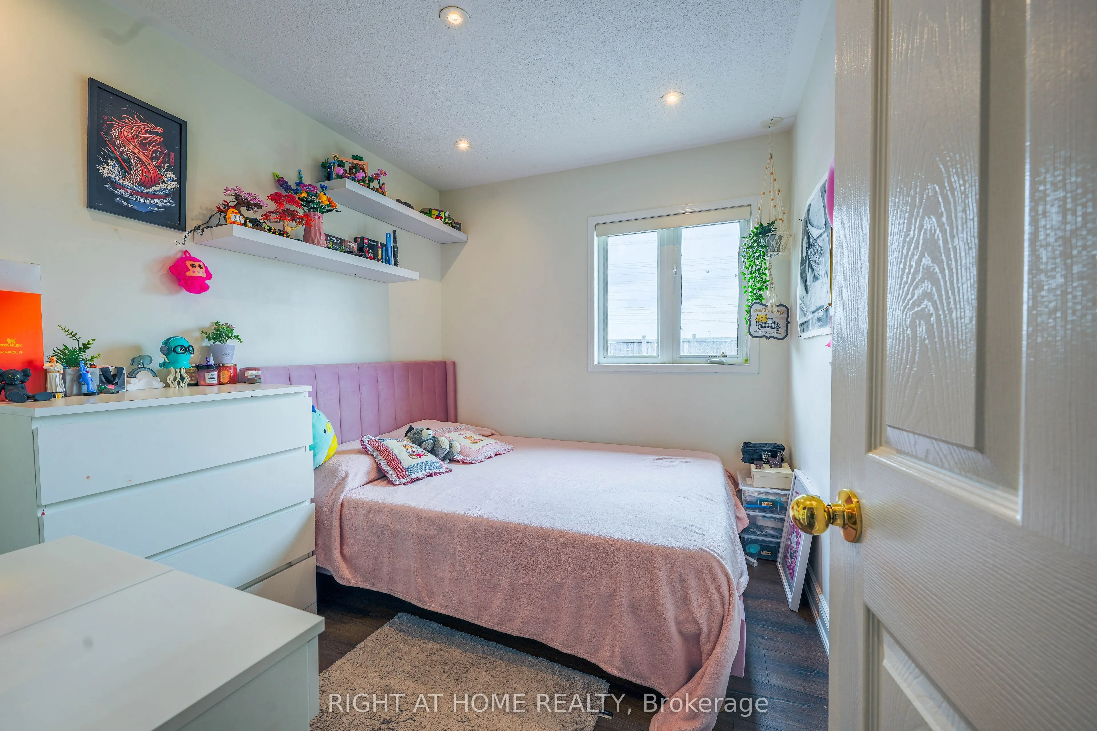 3881 Partition Road