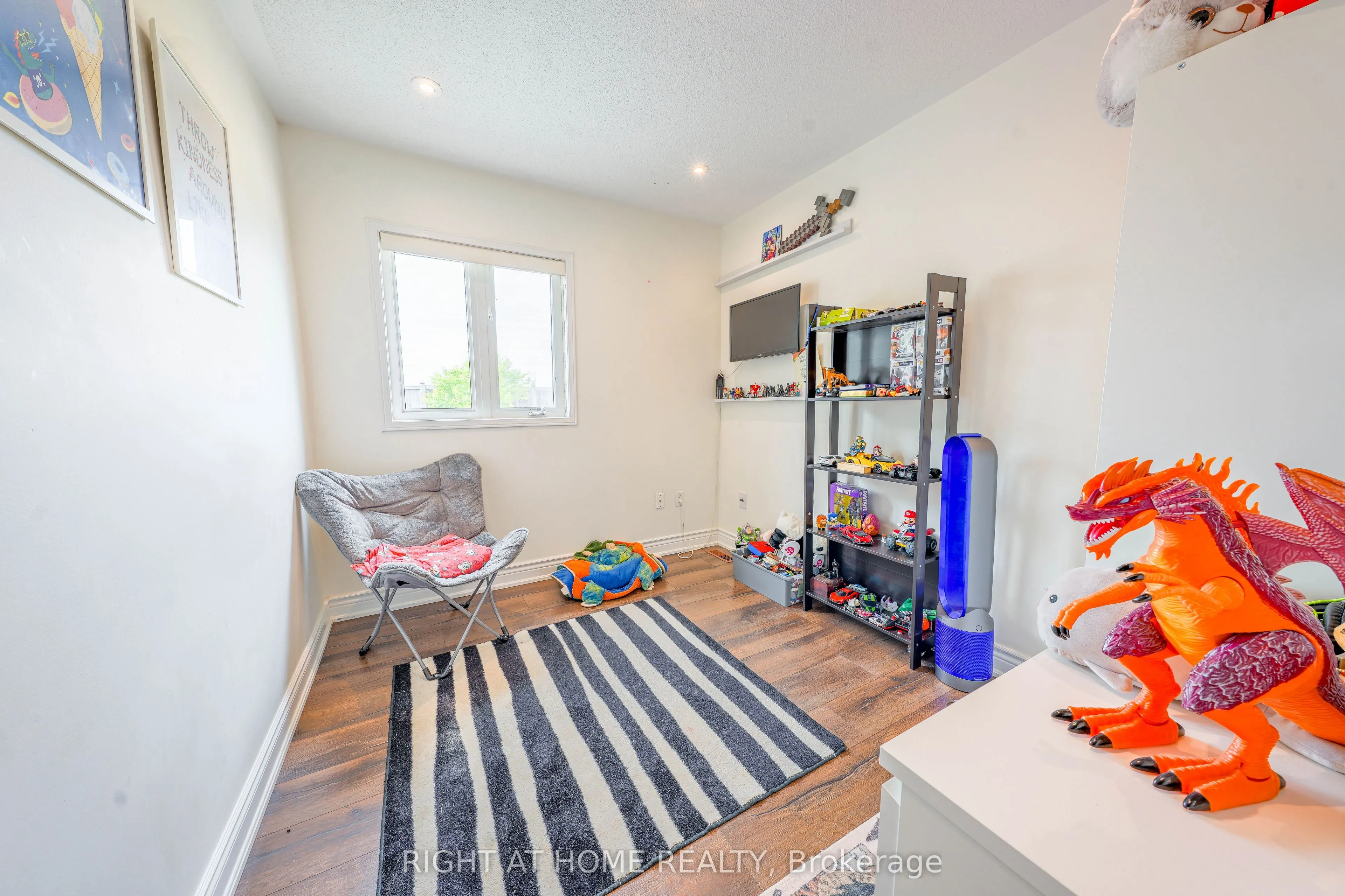 3881 Partition Road