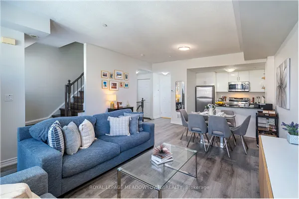 10 Carnation Avenue #19