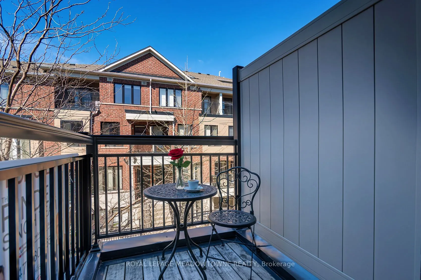 10 Carnation Avenue #19