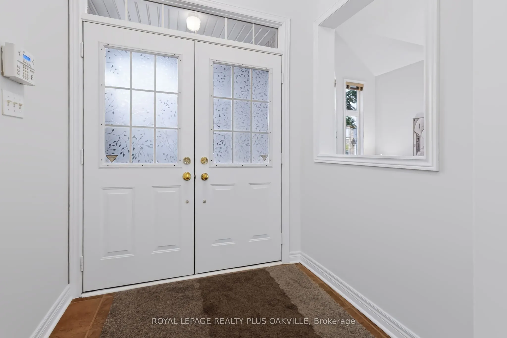 2254 Dunforest Crescent