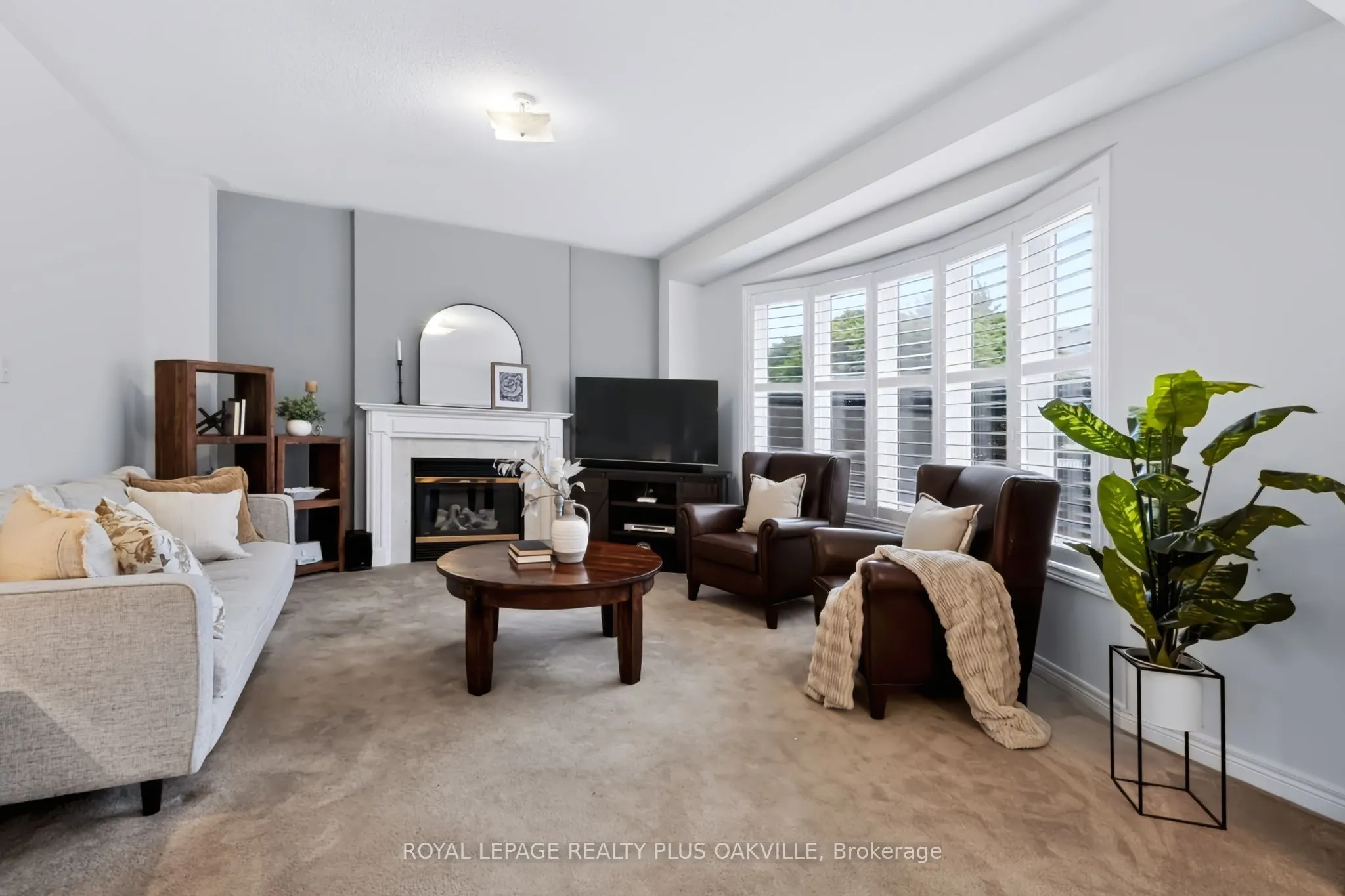 2254 Dunforest Crescent