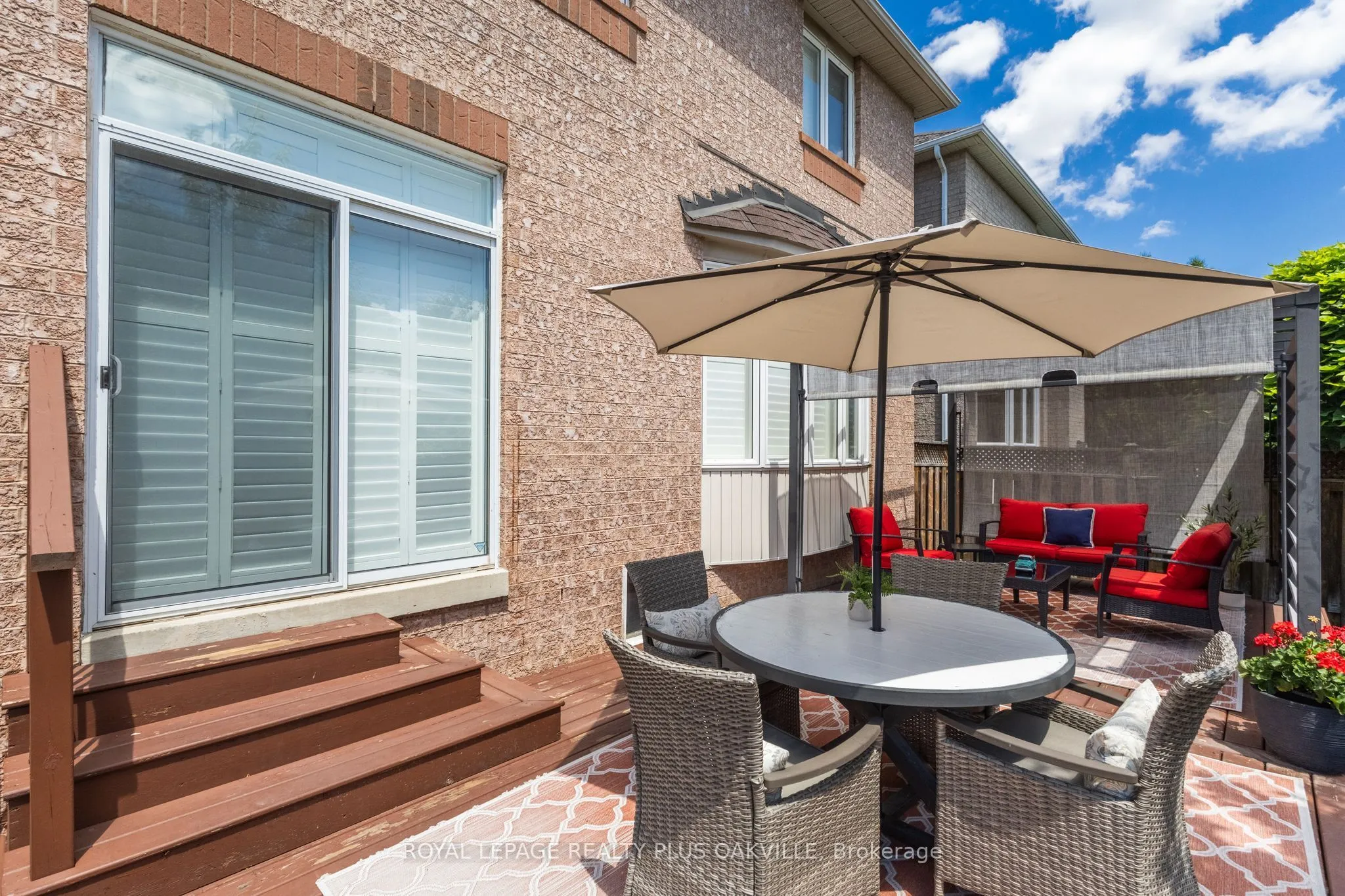 2254 Dunforest Crescent