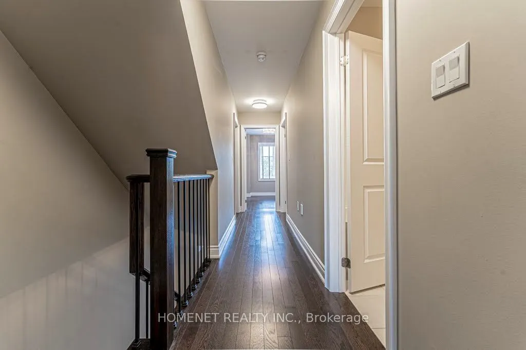 2058 Queensborough Gate #34