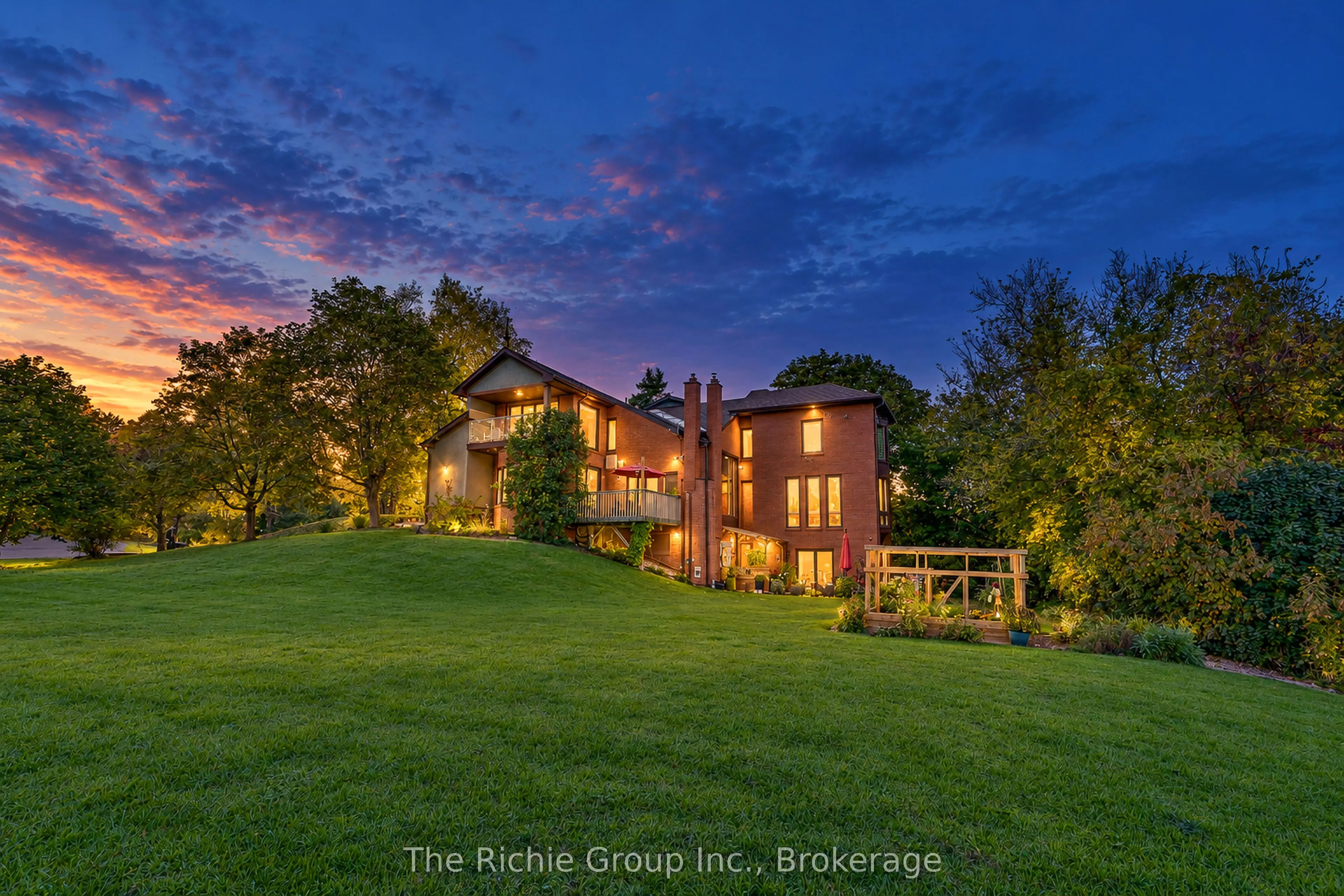 21 Bartley Drive
