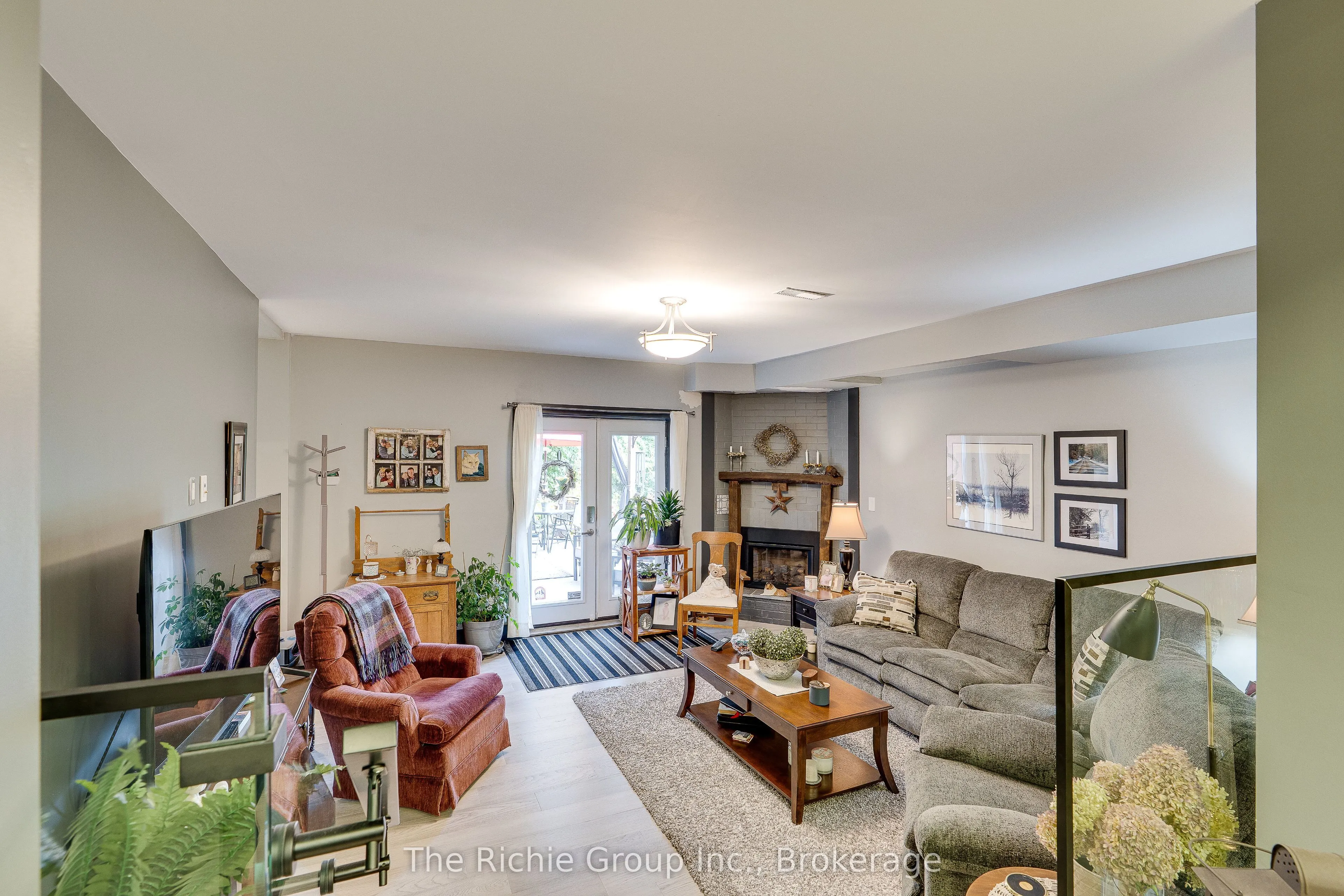 21 Bartley Drive