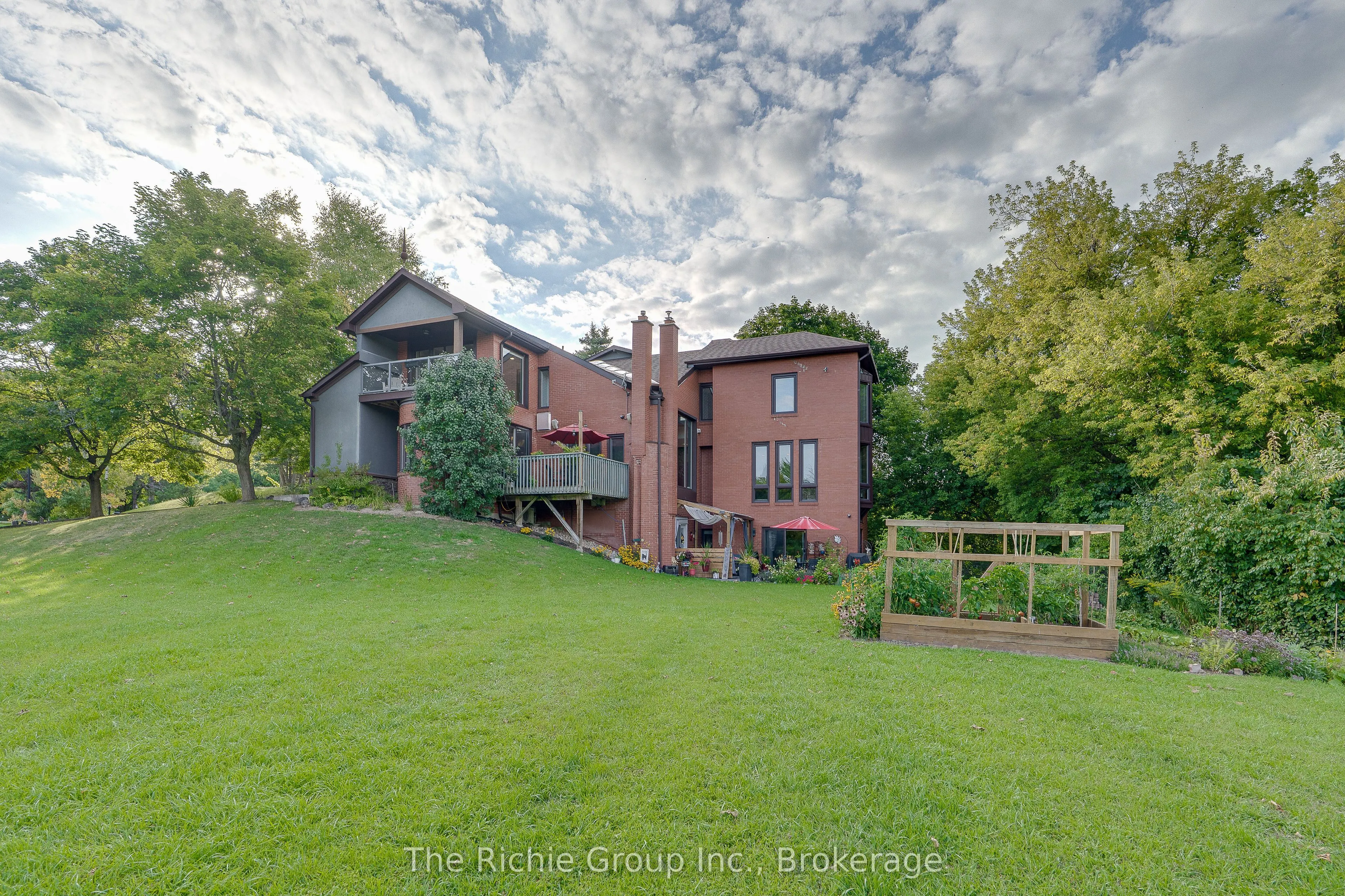21 Bartley Drive