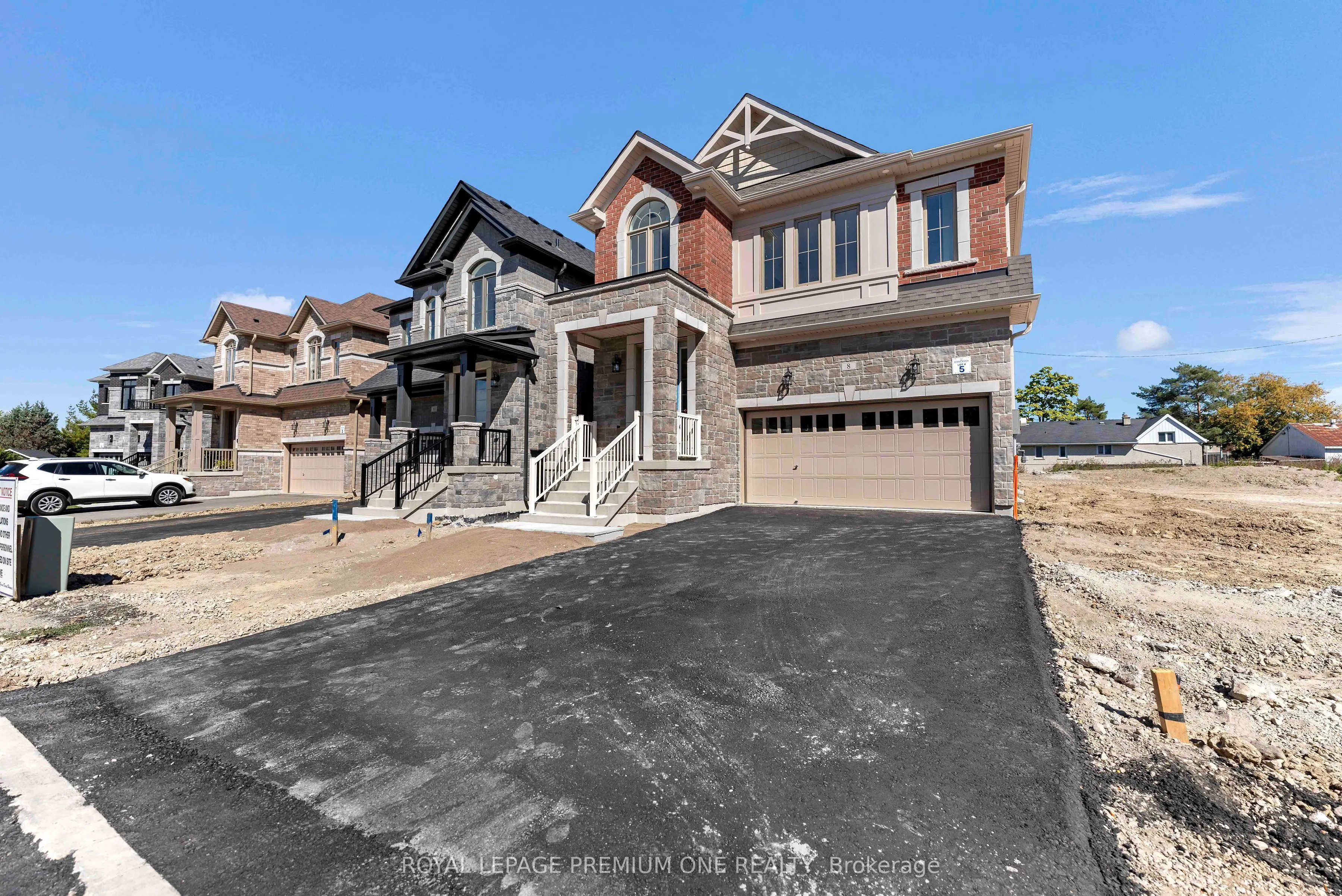 8 Jack Kenny Court
