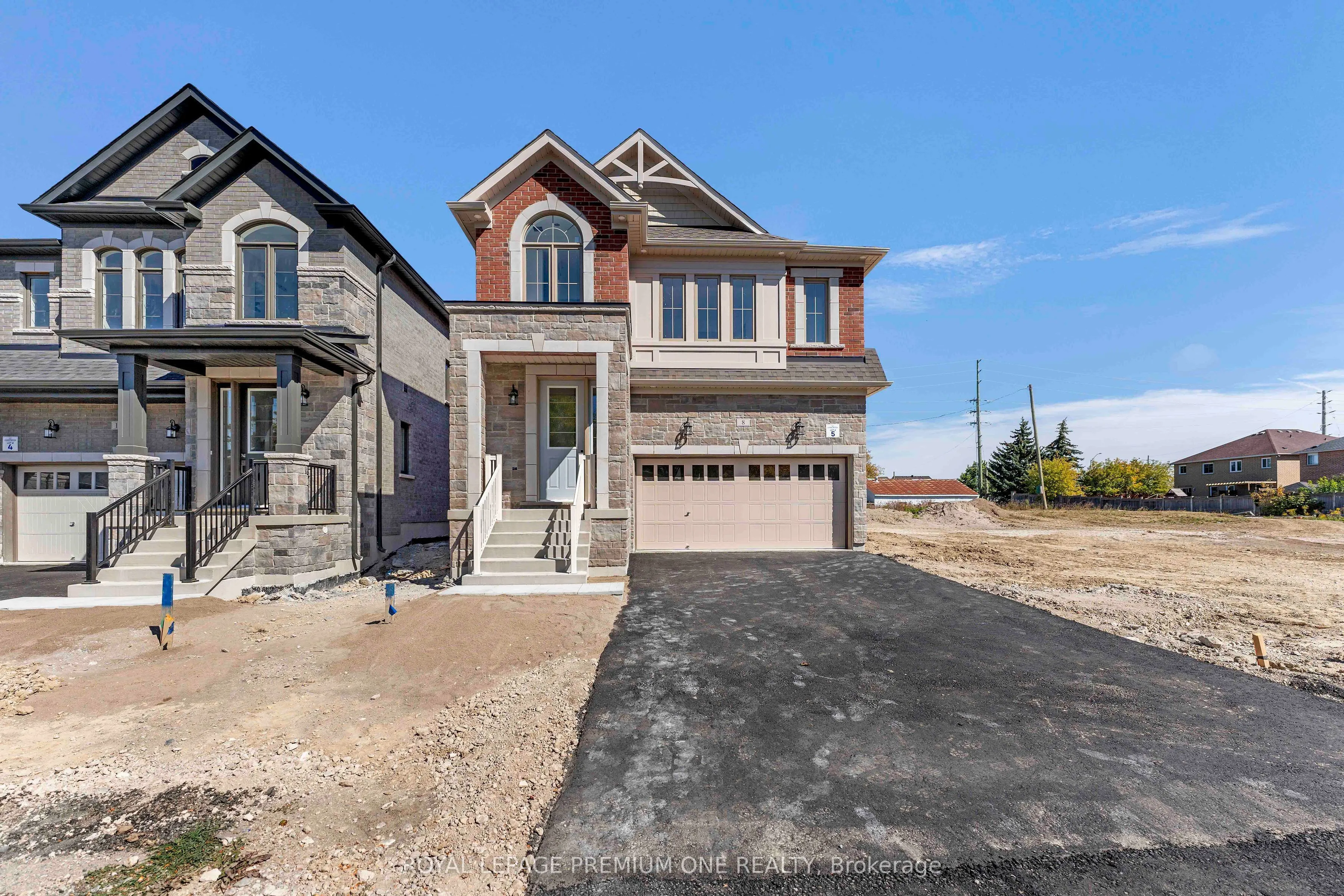 8 Jack Kenny Court