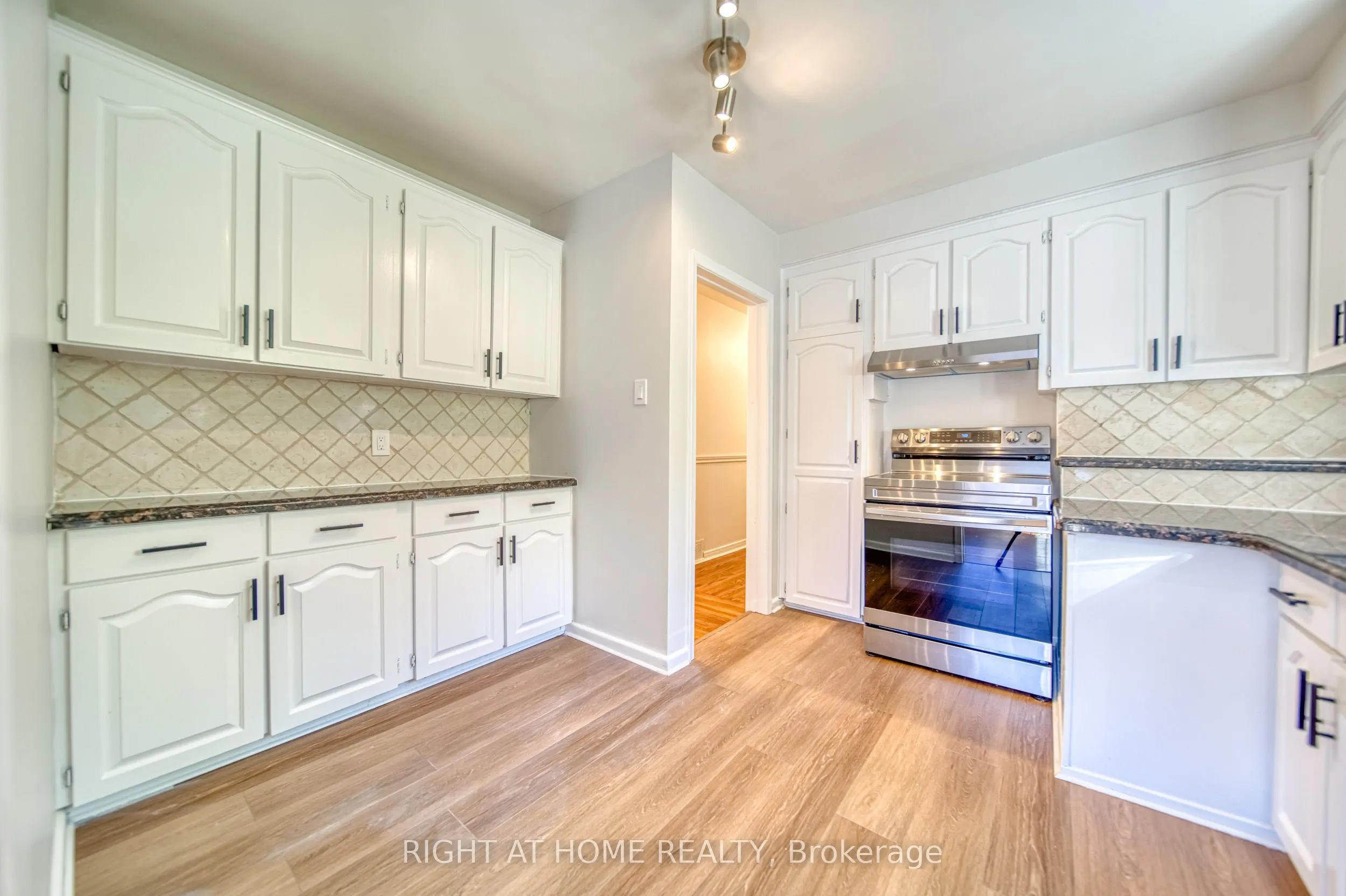 506 Trudale Court
