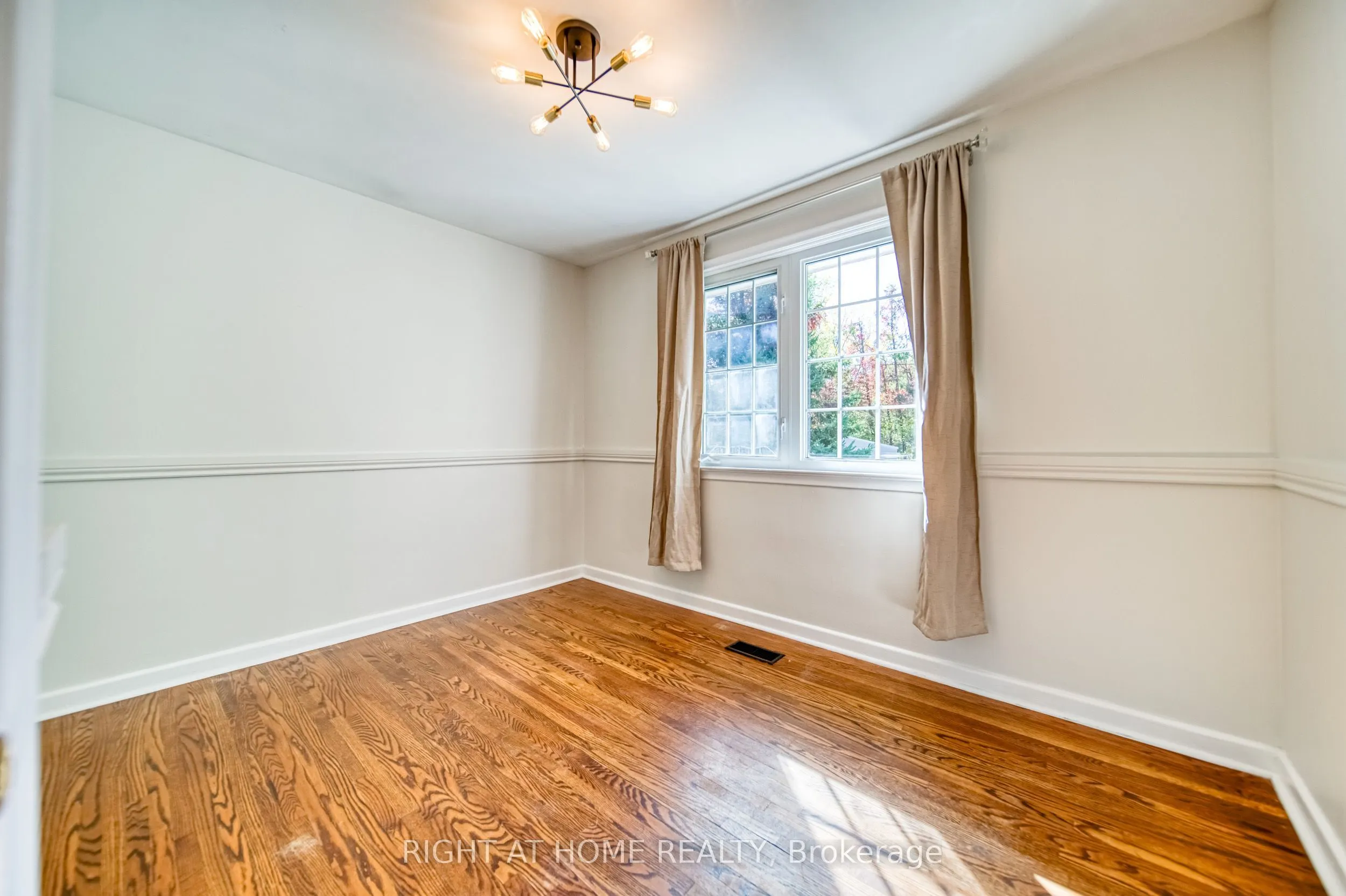 506 Trudale Court