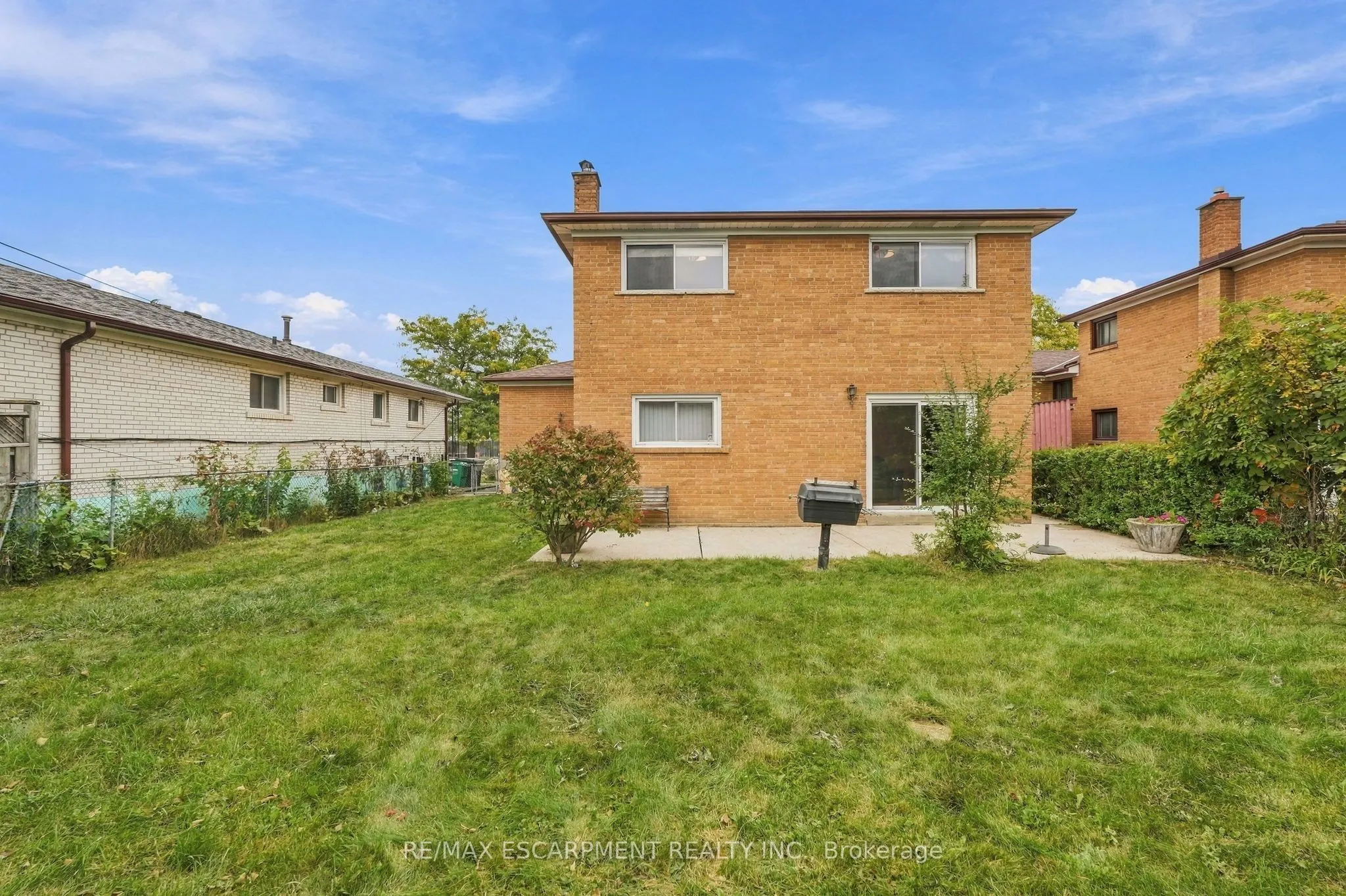 7566 Netherwood Road
