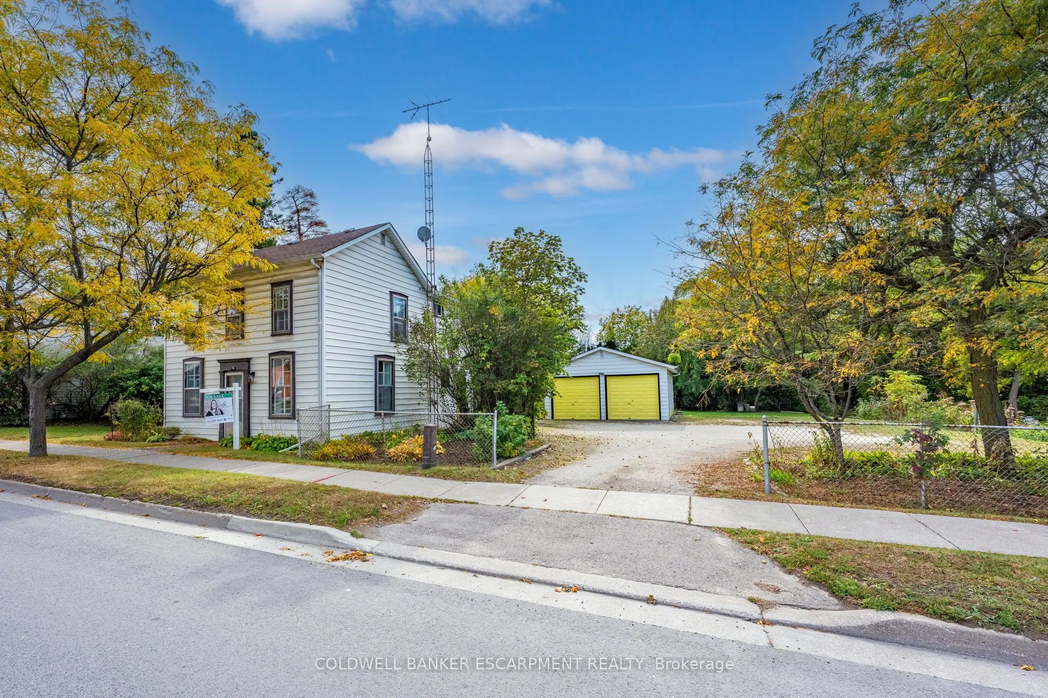 76 Main Street N