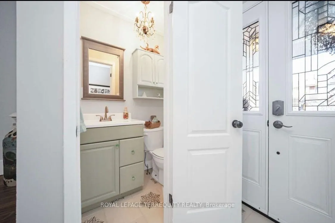 72 Carisbrooke Court #72