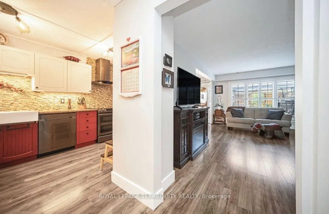 72 Carisbrooke Court #72