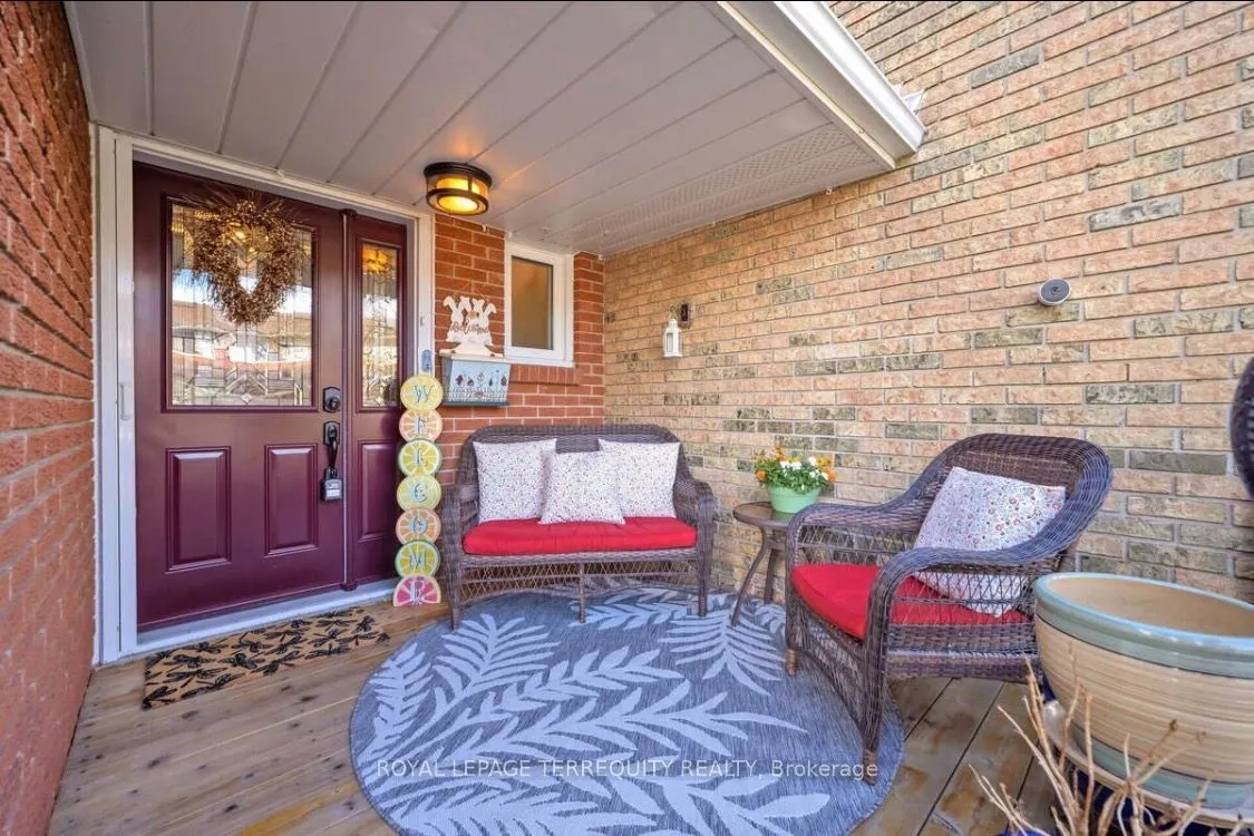 72 Carisbrooke Court #72