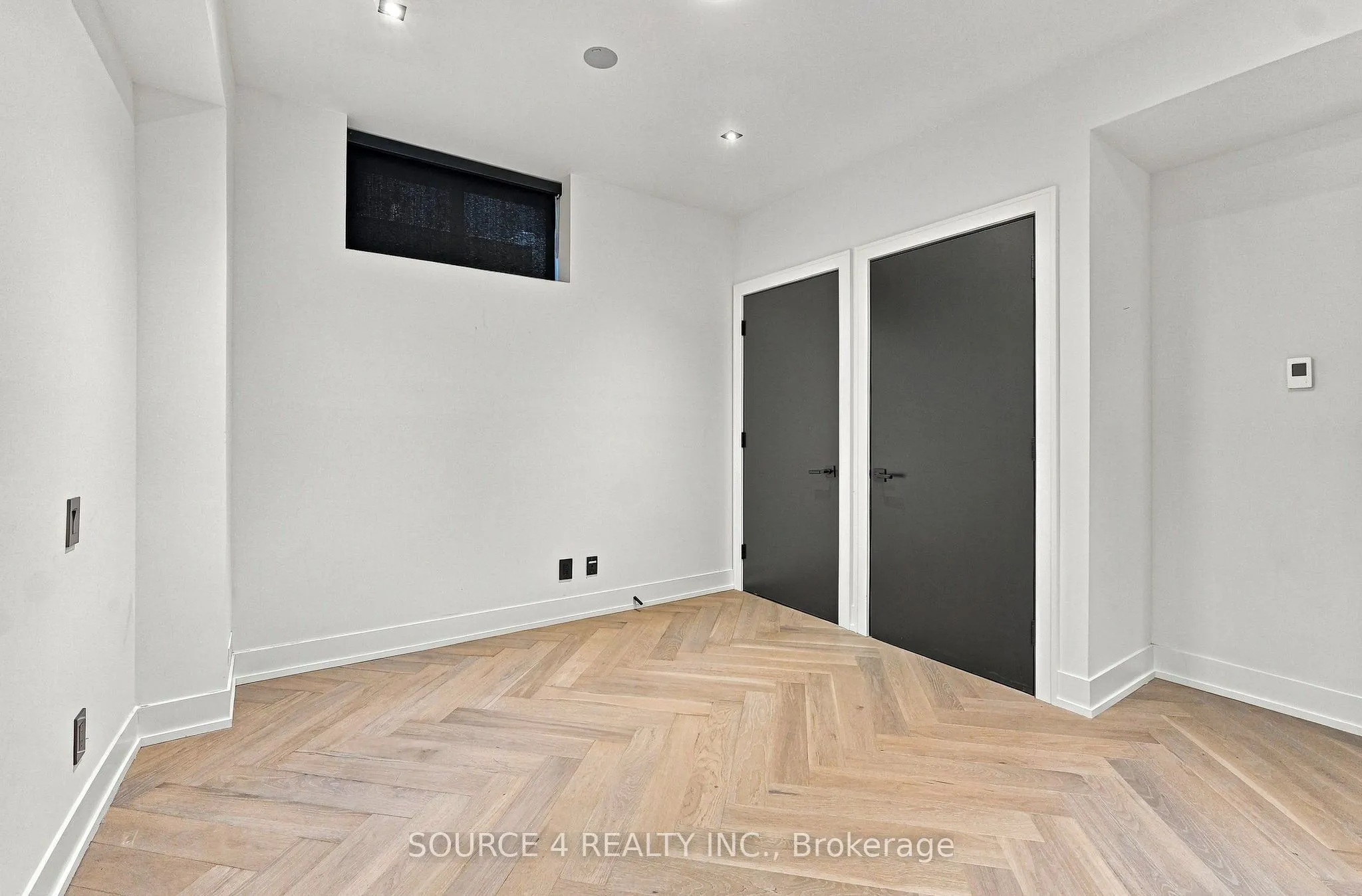 20B Broadview Avenue