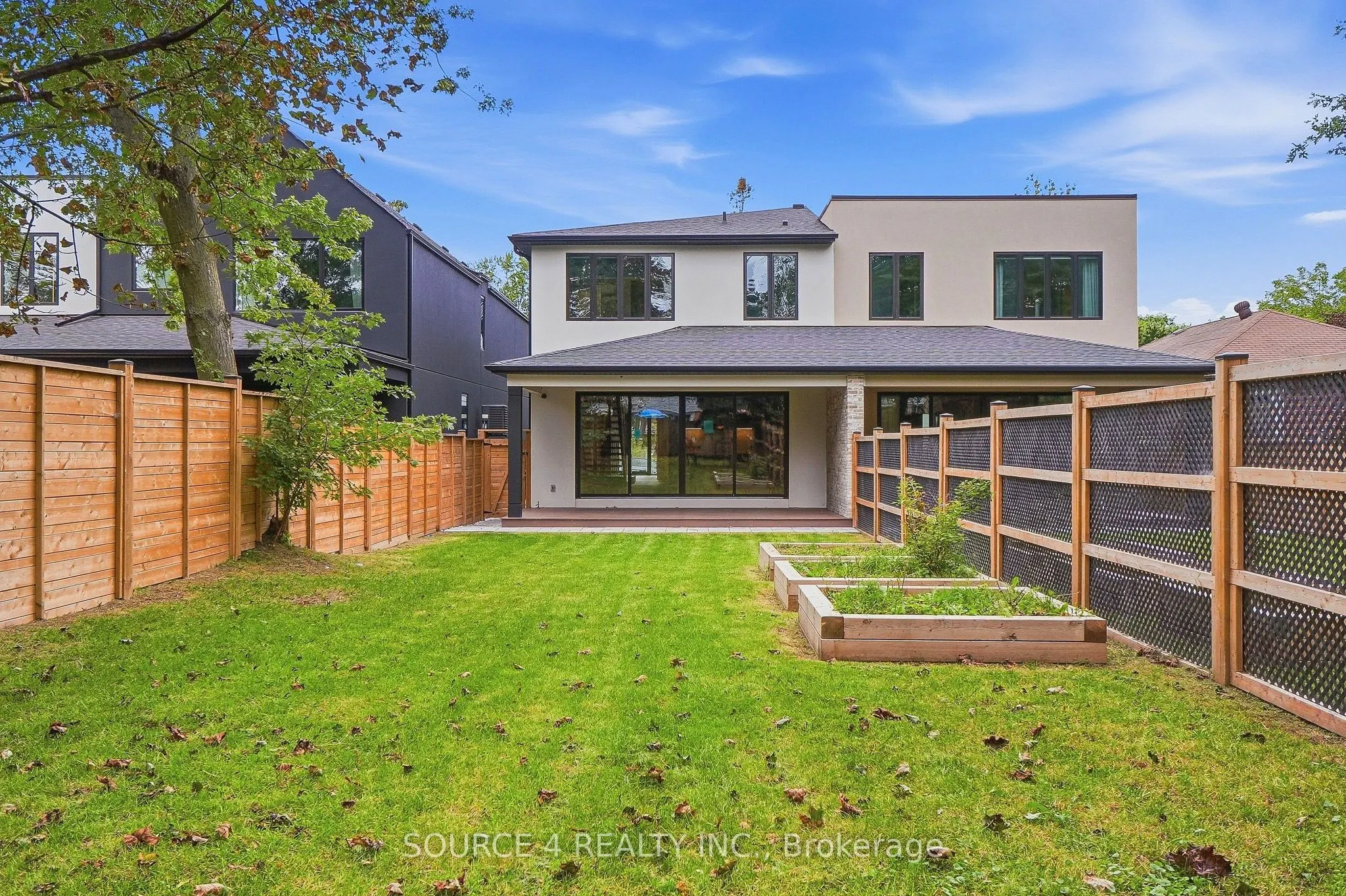 20B Broadview Avenue