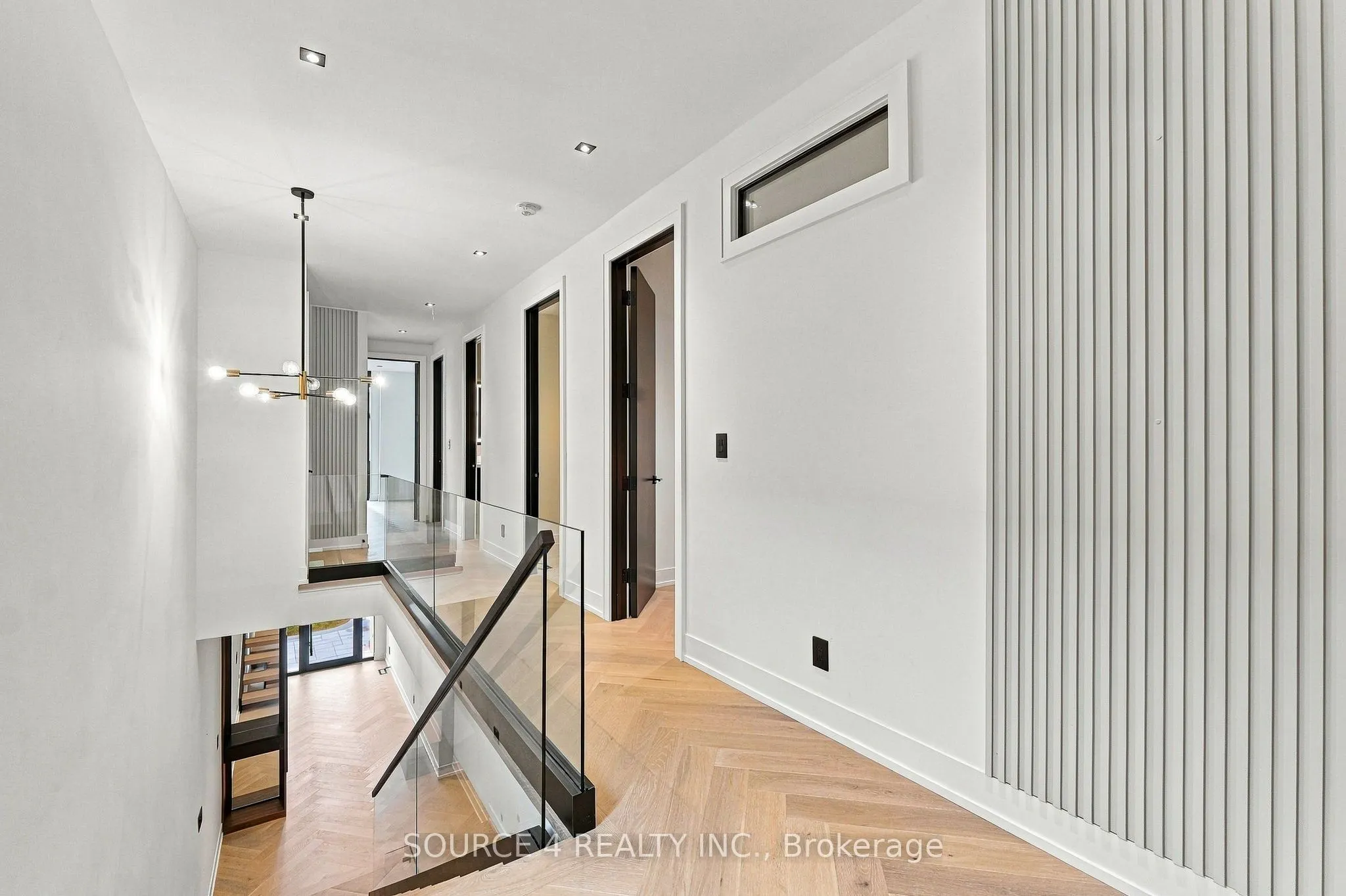 20B Broadview Avenue