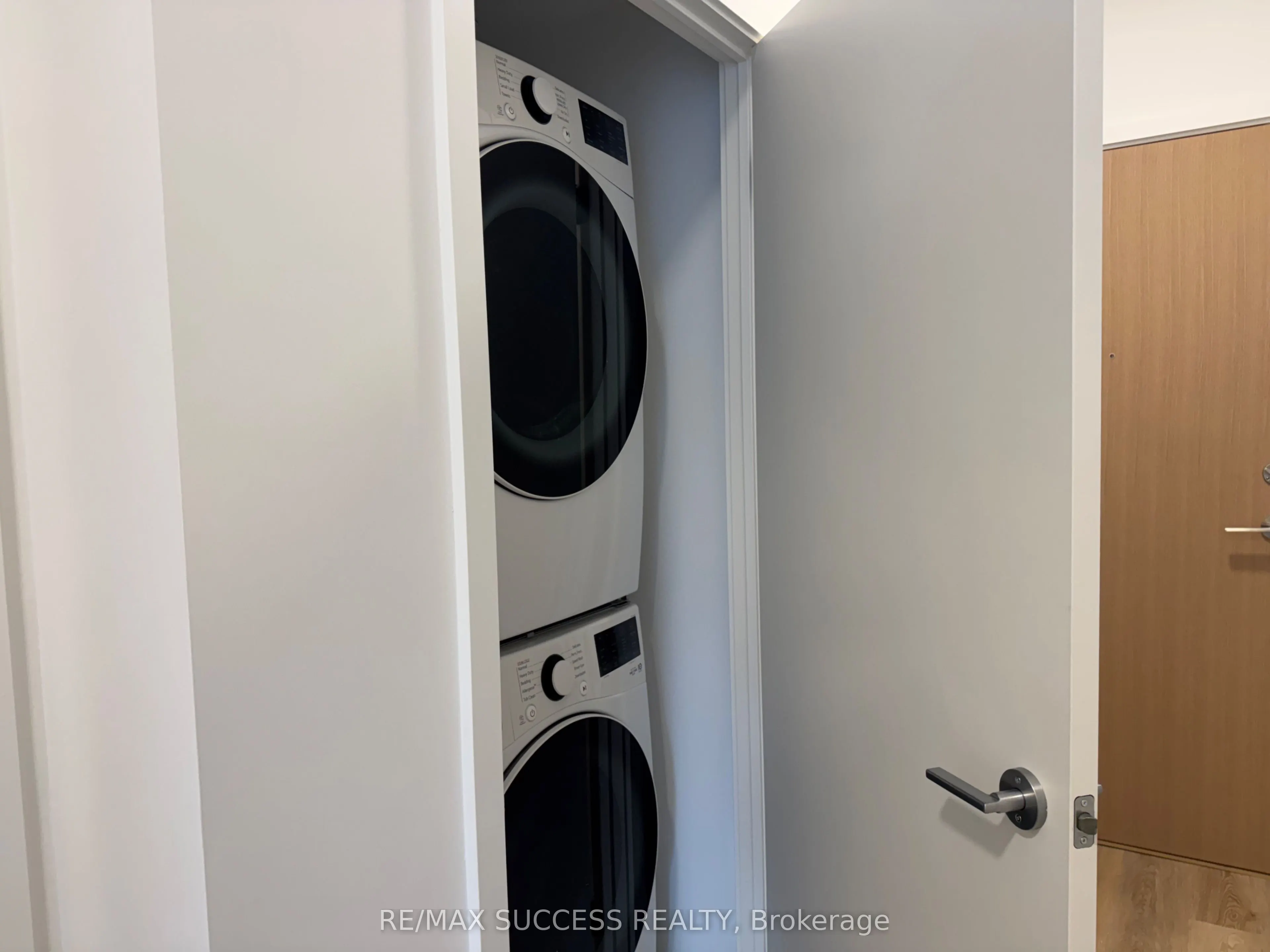 395 Square One Drive #1607