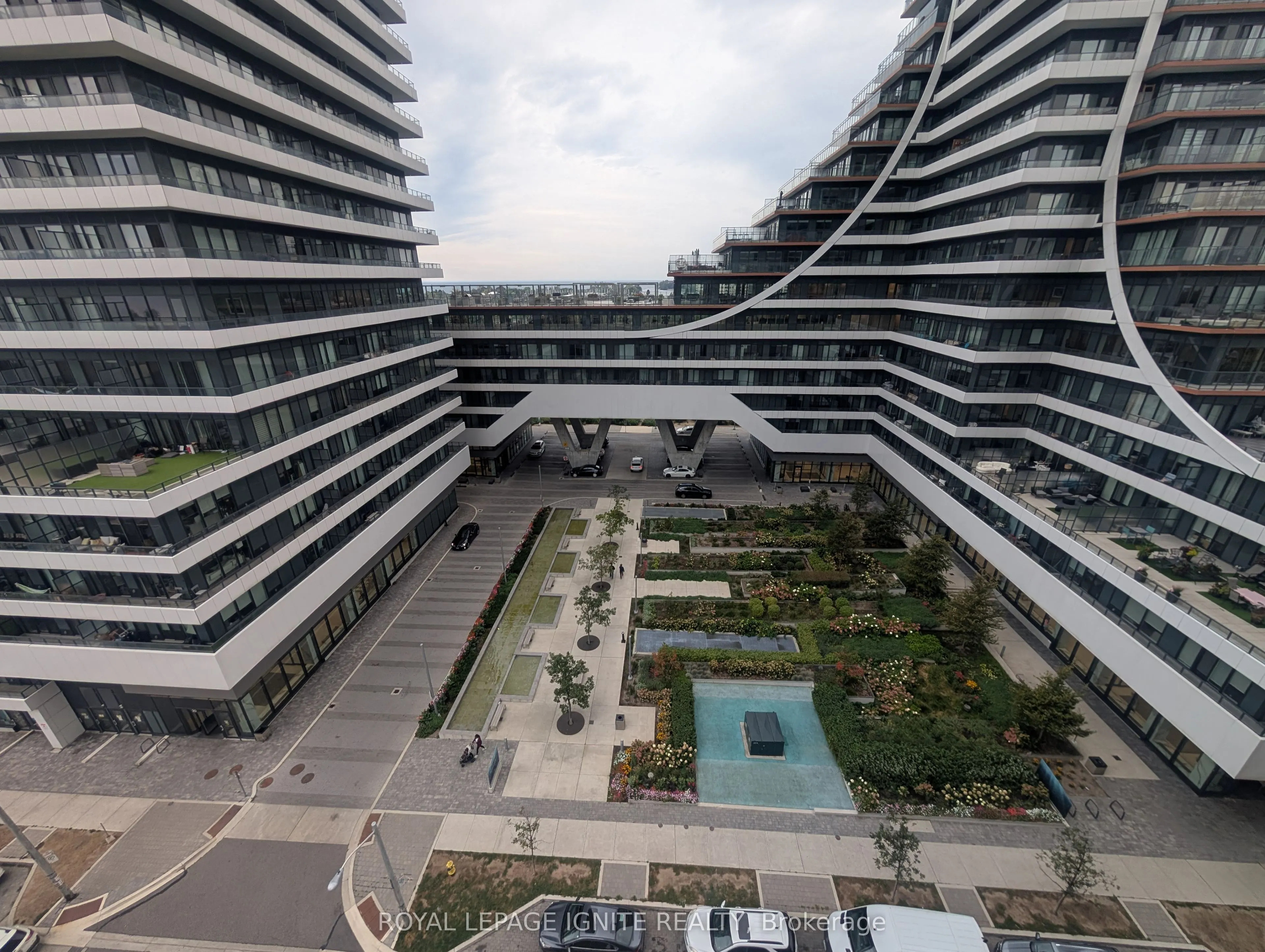33 Shore Breeze Drive #710