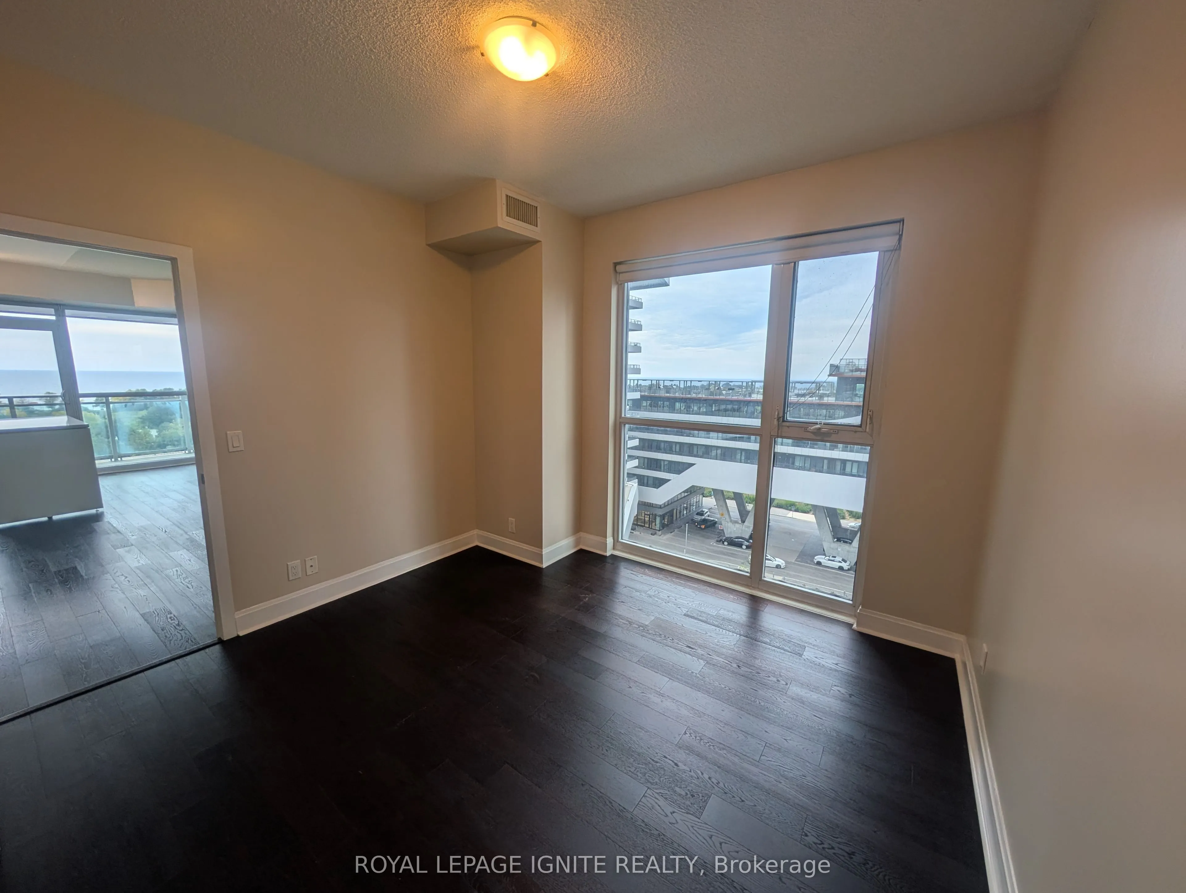 33 Shore Breeze Drive #710