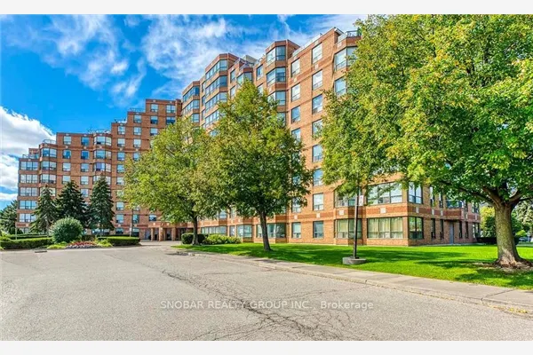 6 Humberline Drive #313