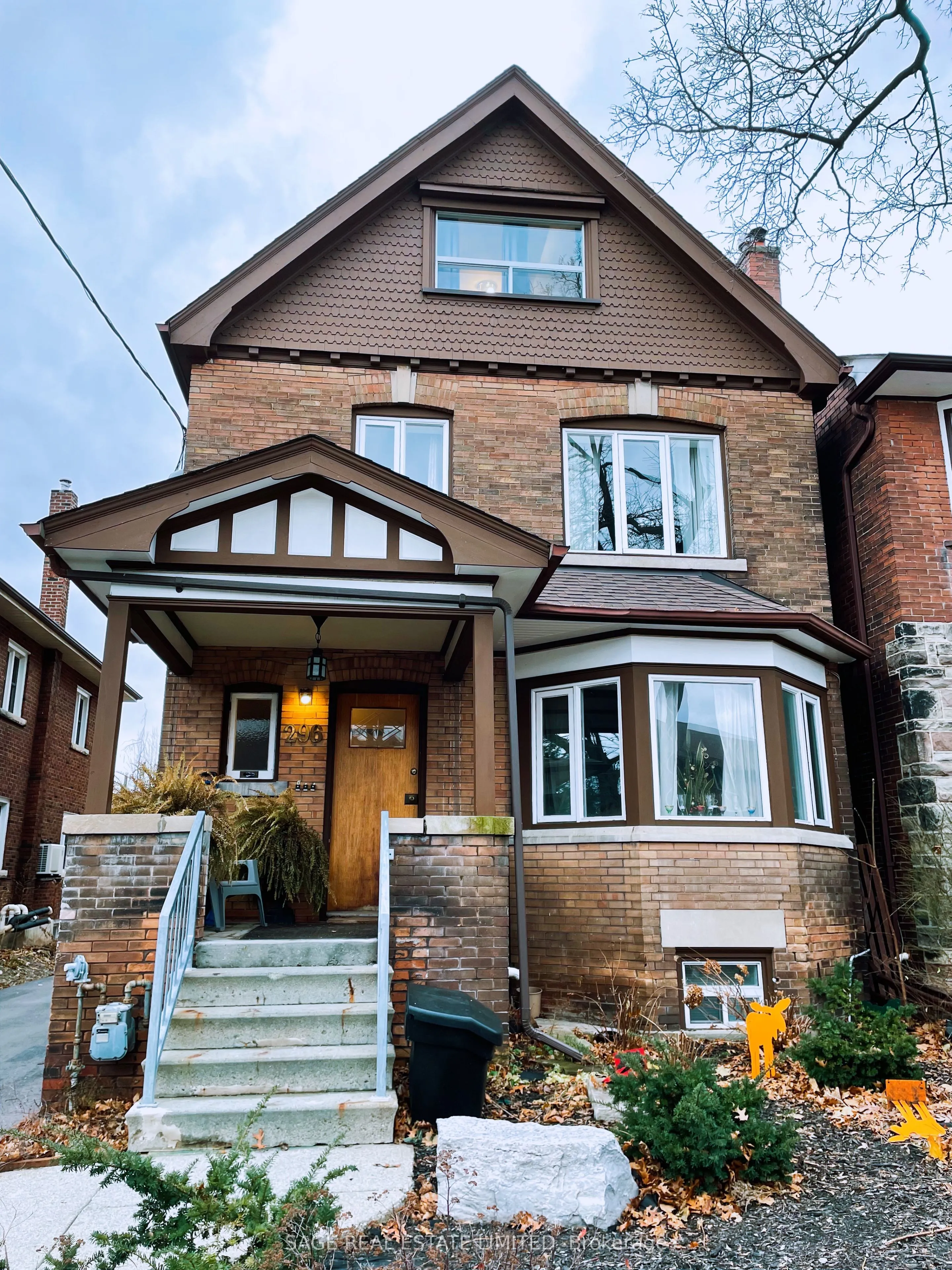296 Runnymede Road #5
