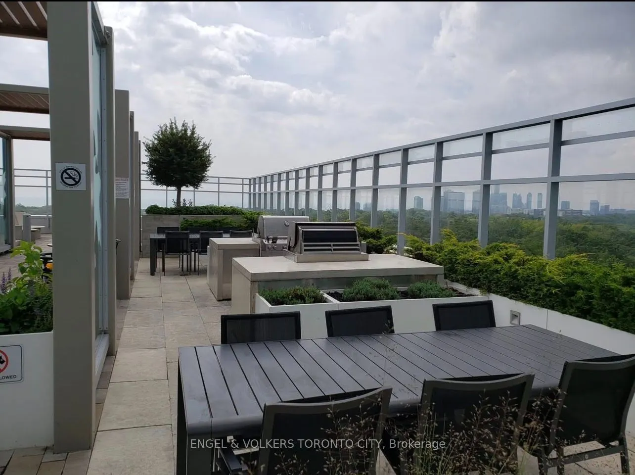 1830 Bloor Street W #330