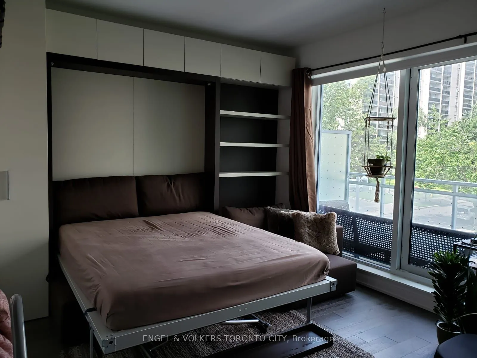 1830 Bloor Street W #330