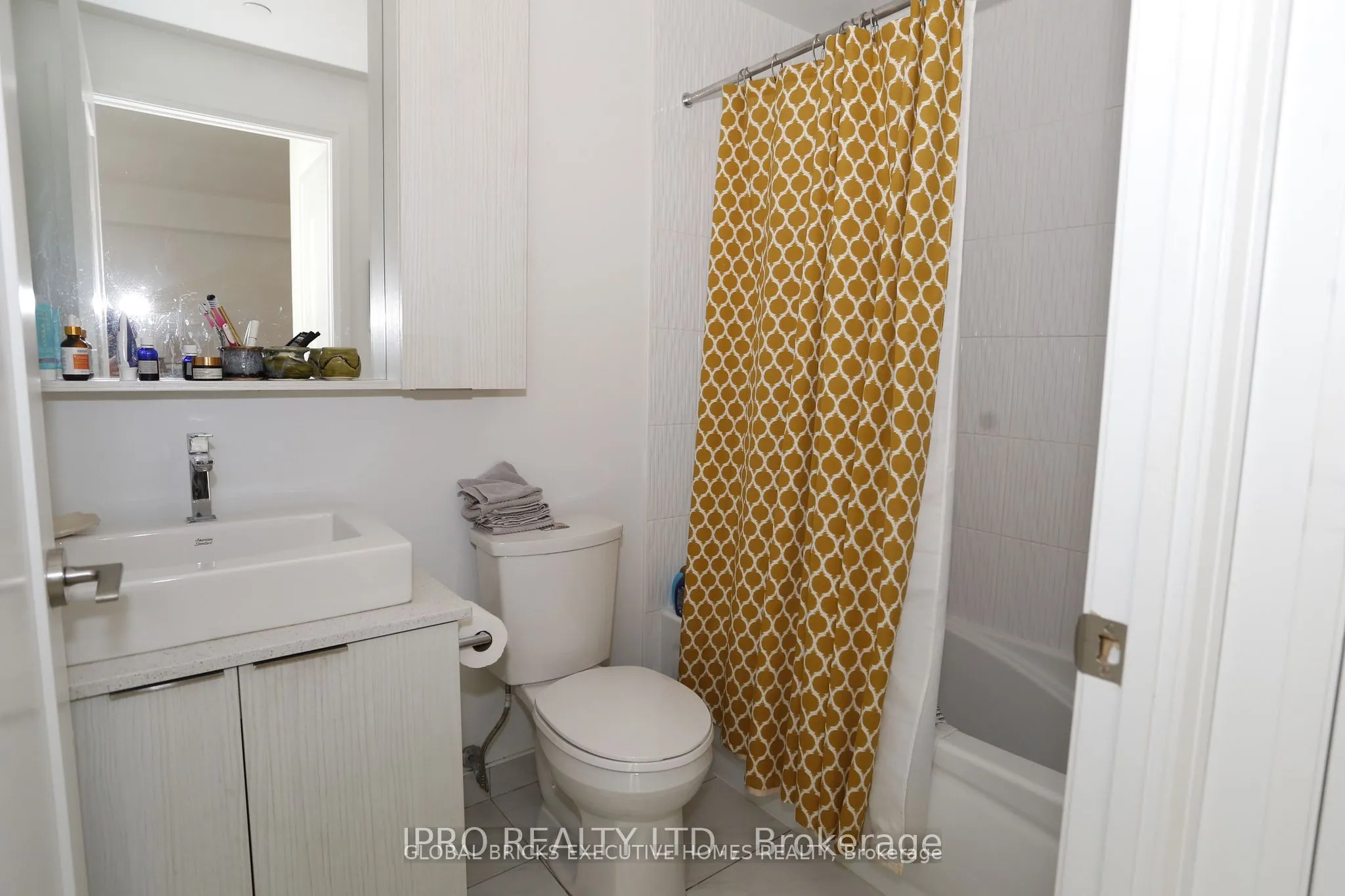 110 Marine Parade Drive #409