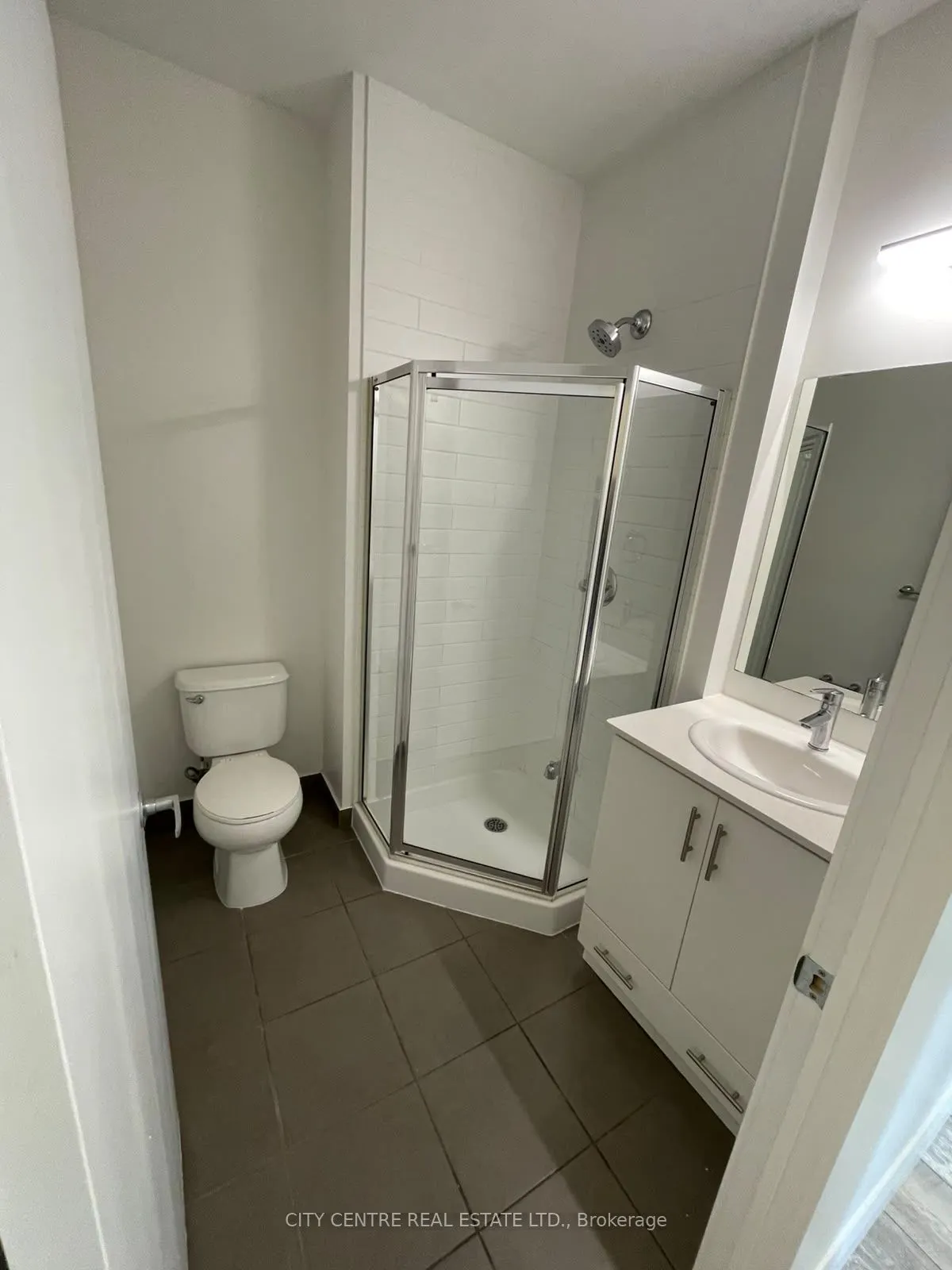 365 Prince Of Wales Drive #505