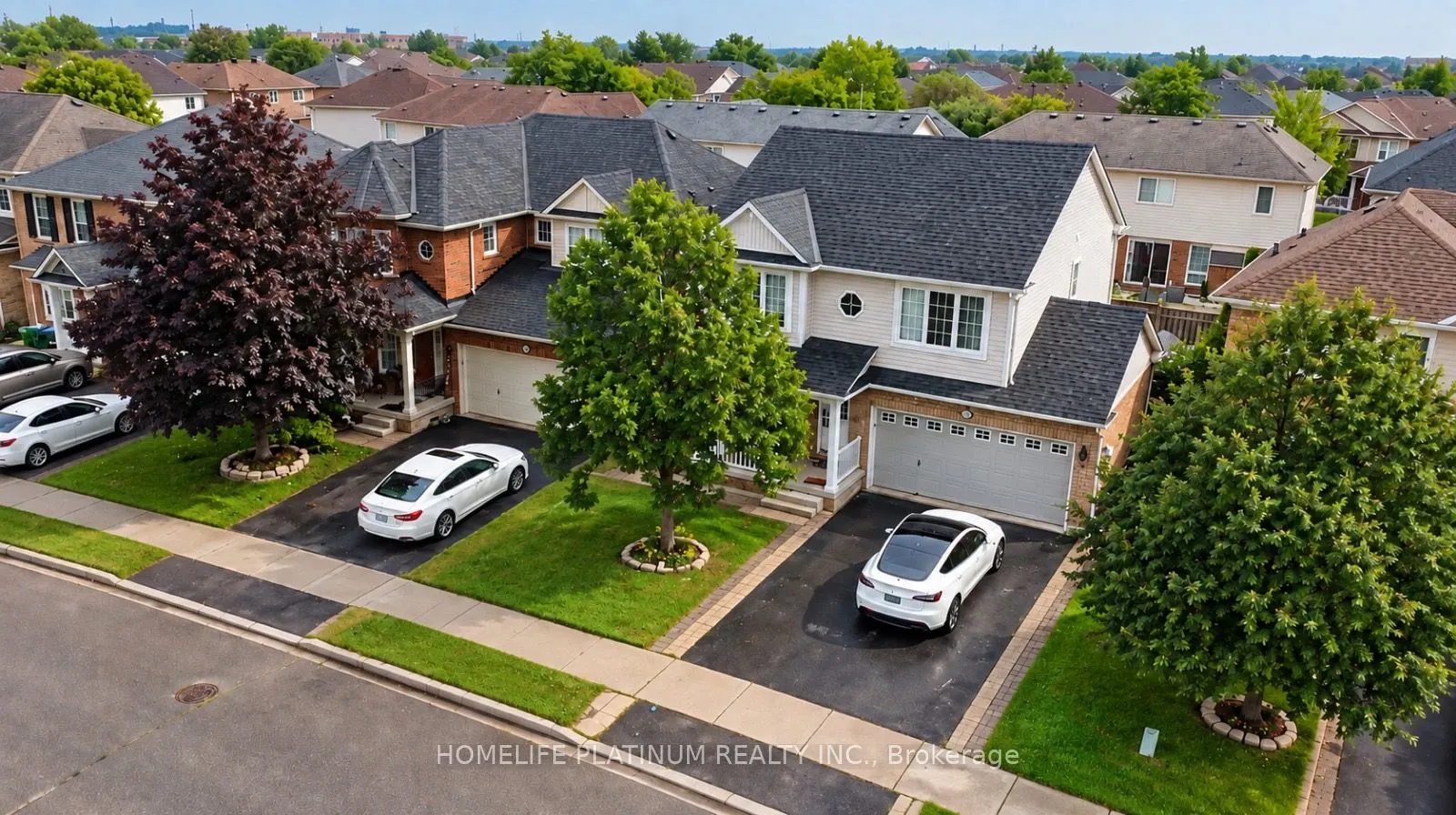 71 Sugarhill Drive N