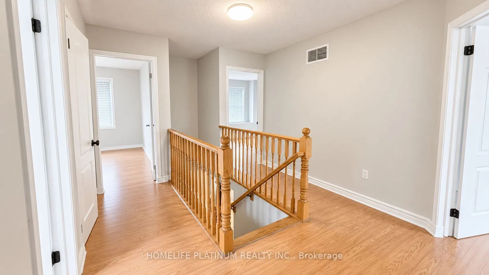 71 Sugarhill Drive N