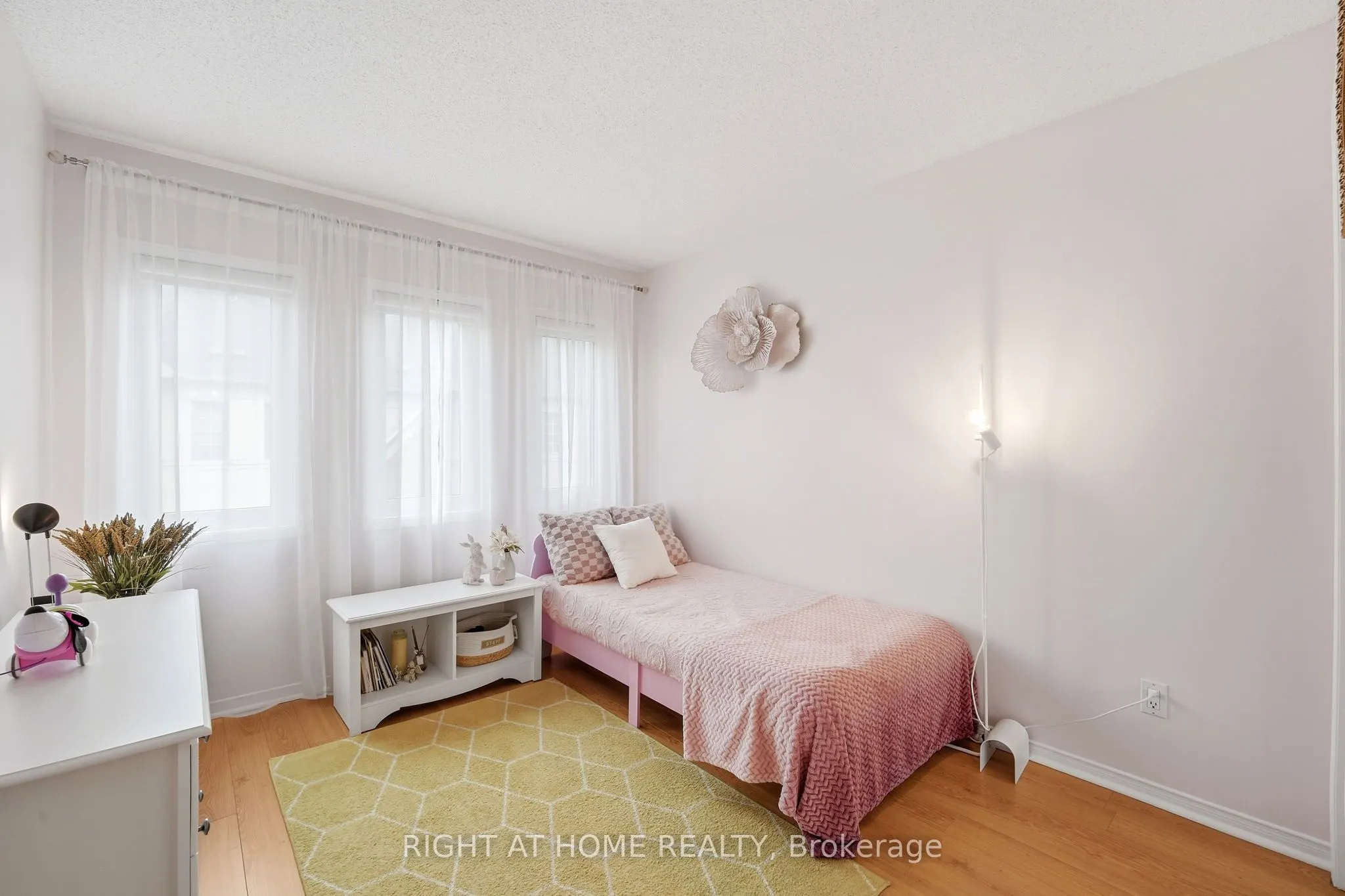 23 WEST DEANE PARK Drive #2