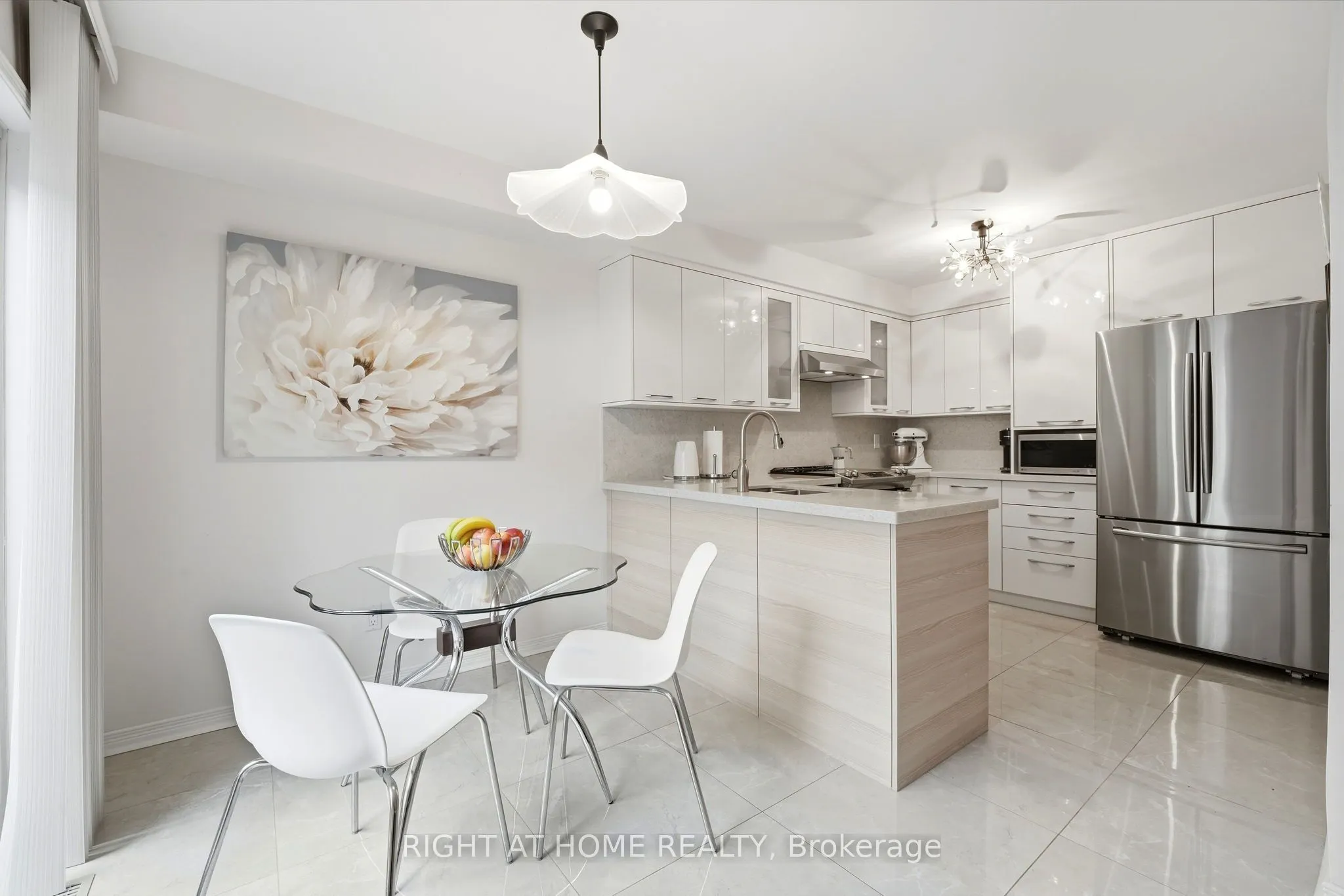 23 WEST DEANE PARK Drive #2