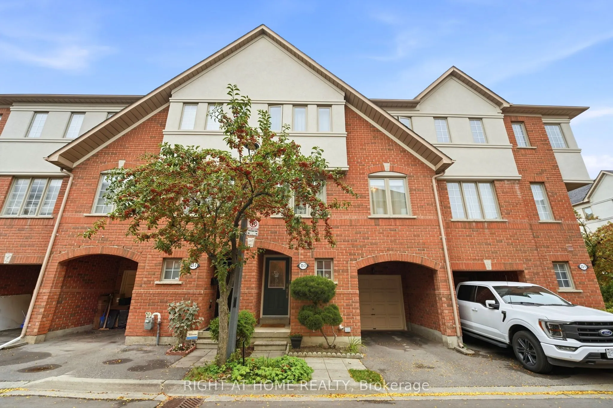 23 WEST DEANE PARK Drive #2