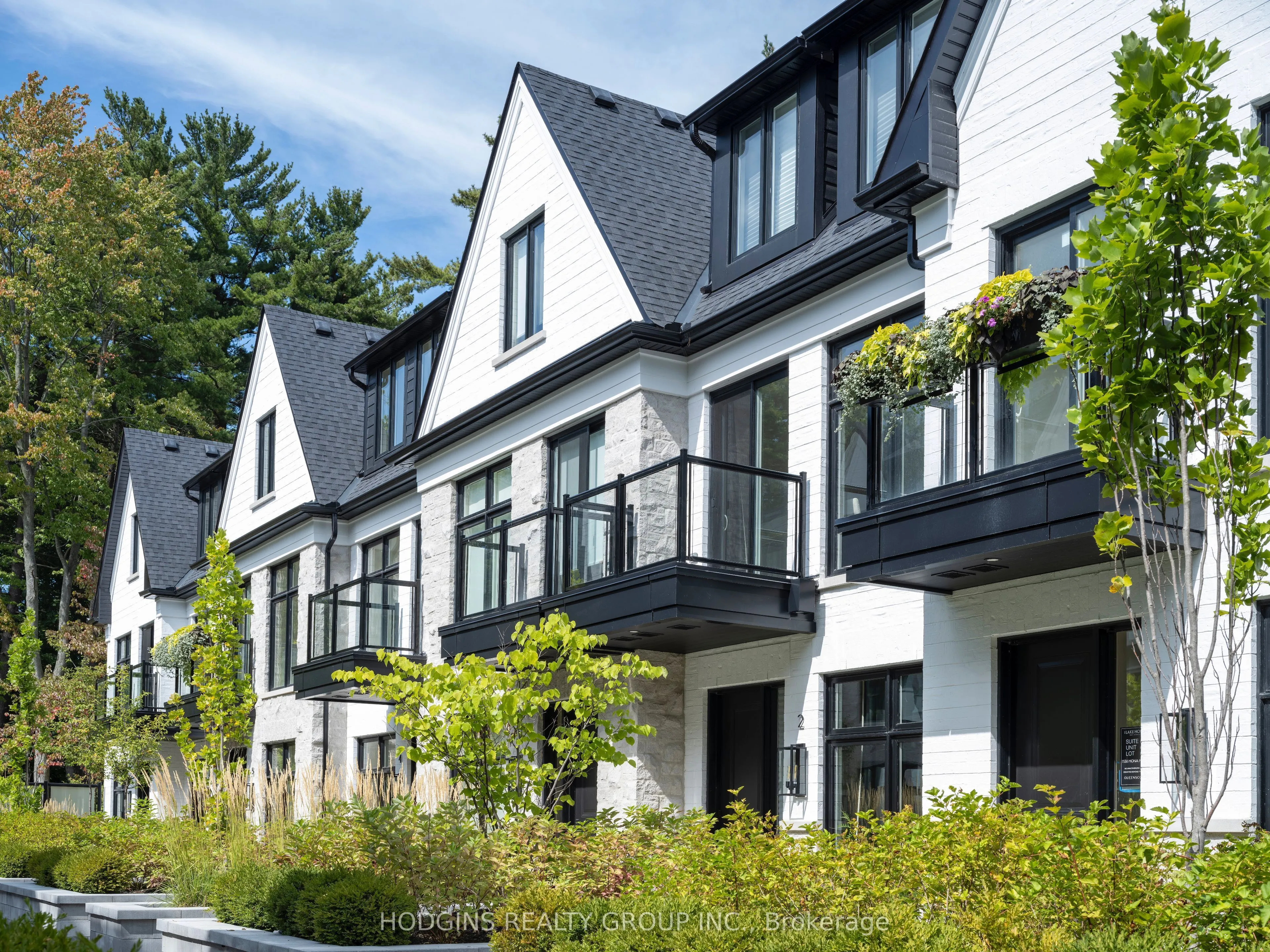 1136 Mona Road #4