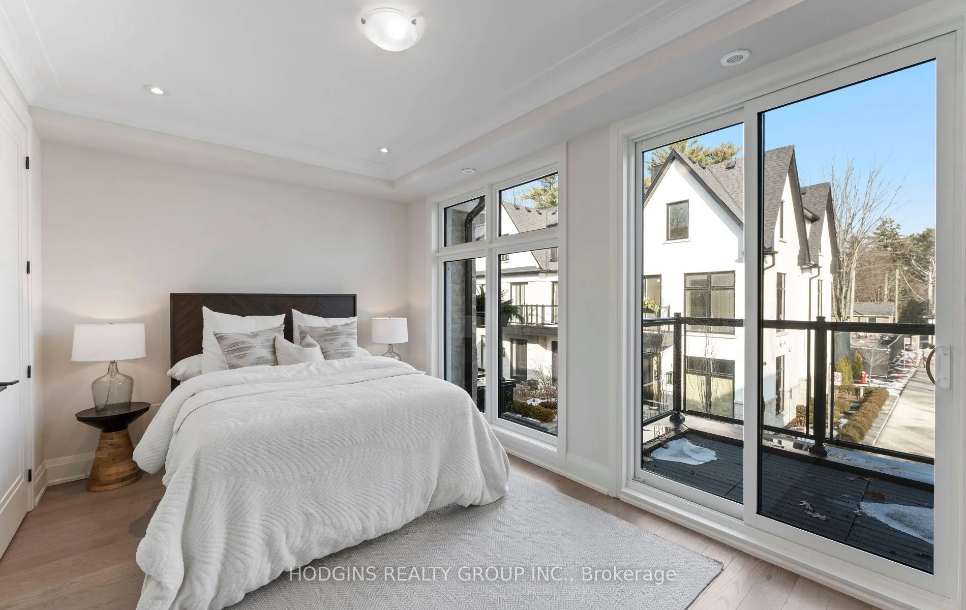 1136 Mona Road #4