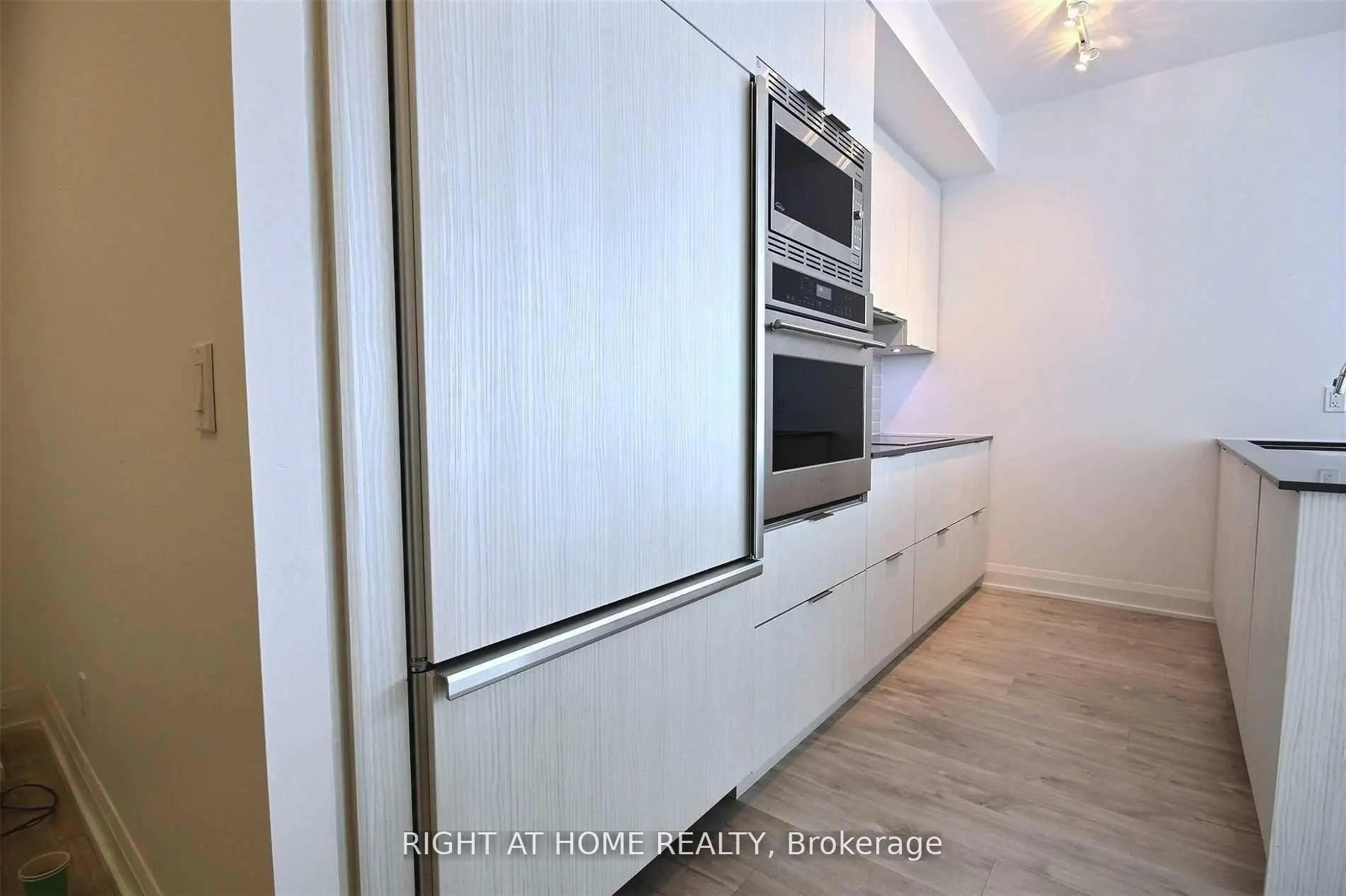 56 Annie Craig Drive #1703