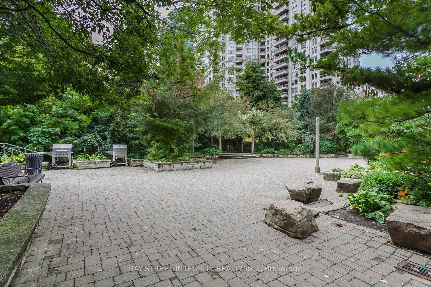 3888 Duke Of York Boulevard #2328