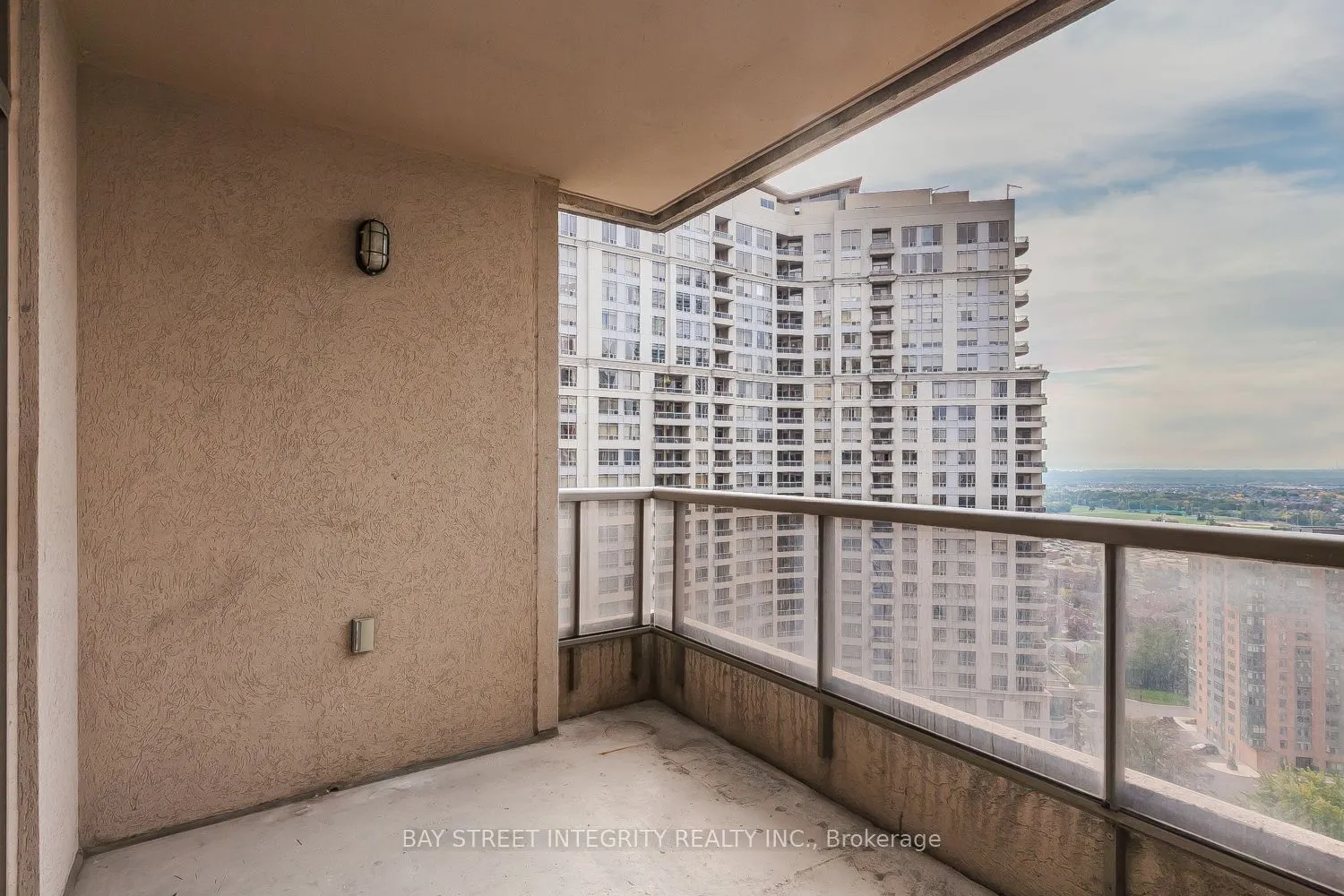 3888 Duke Of York Boulevard #2328