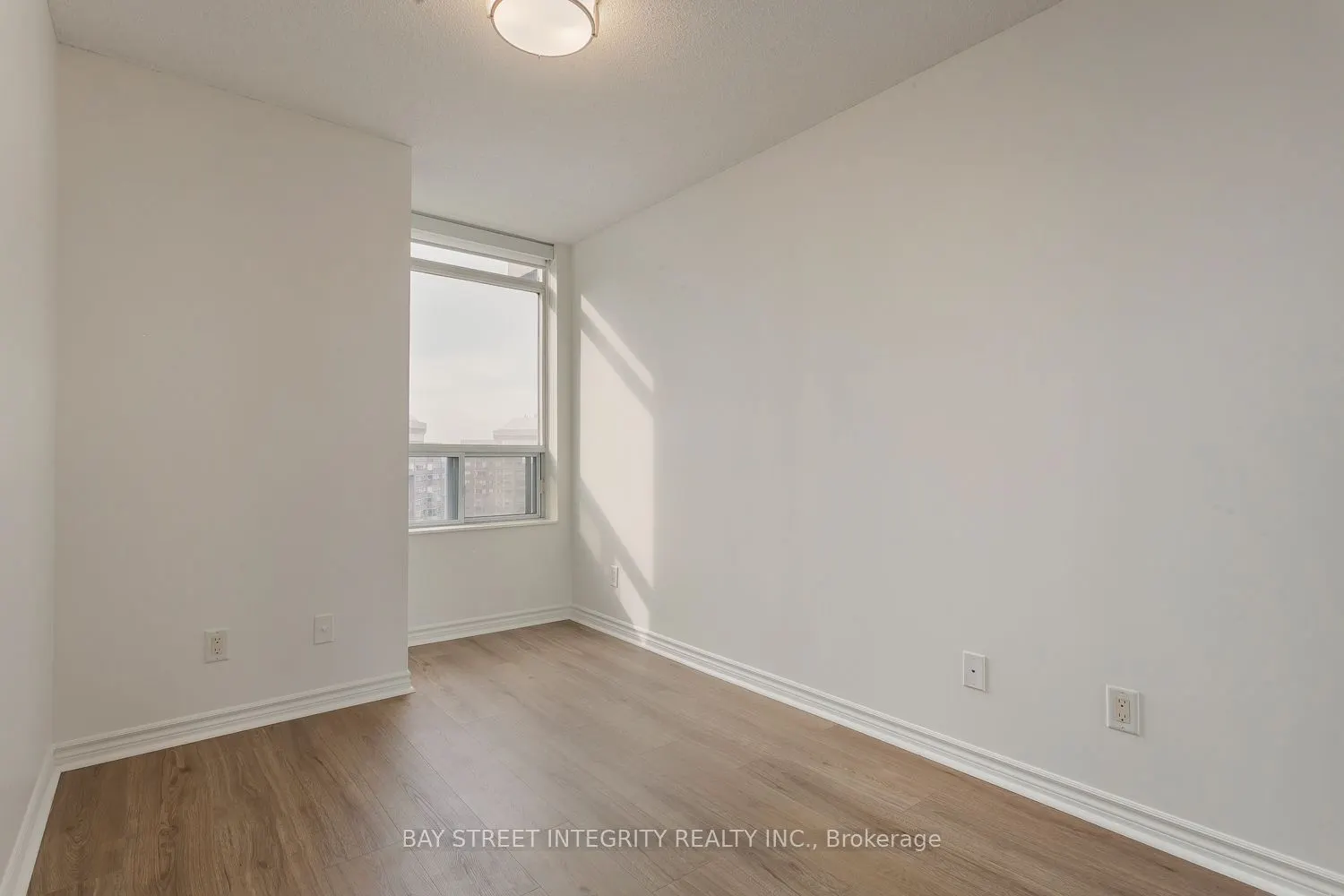 3888 Duke Of York Boulevard #2328